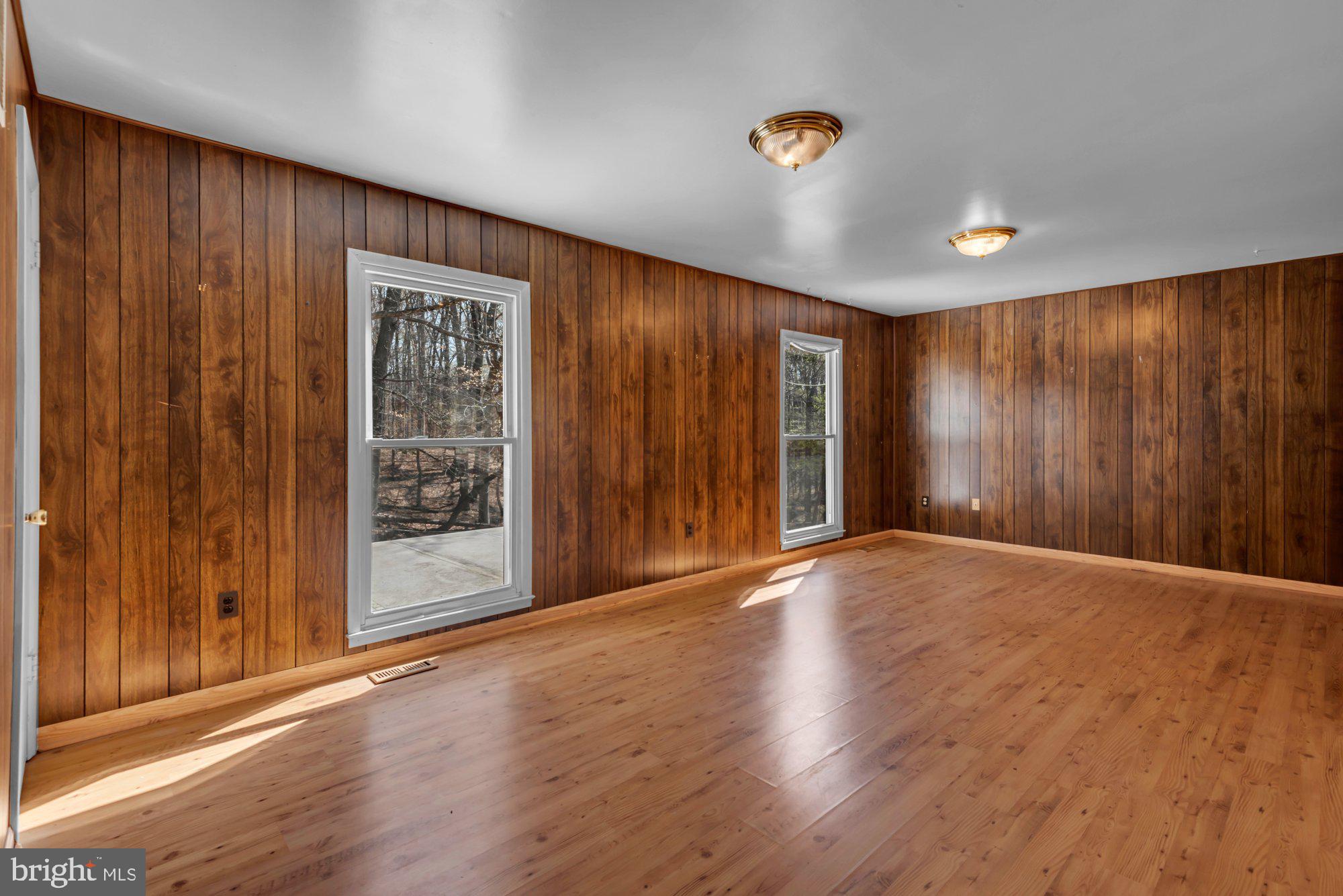 MARLBORO MEADOWS - Residential