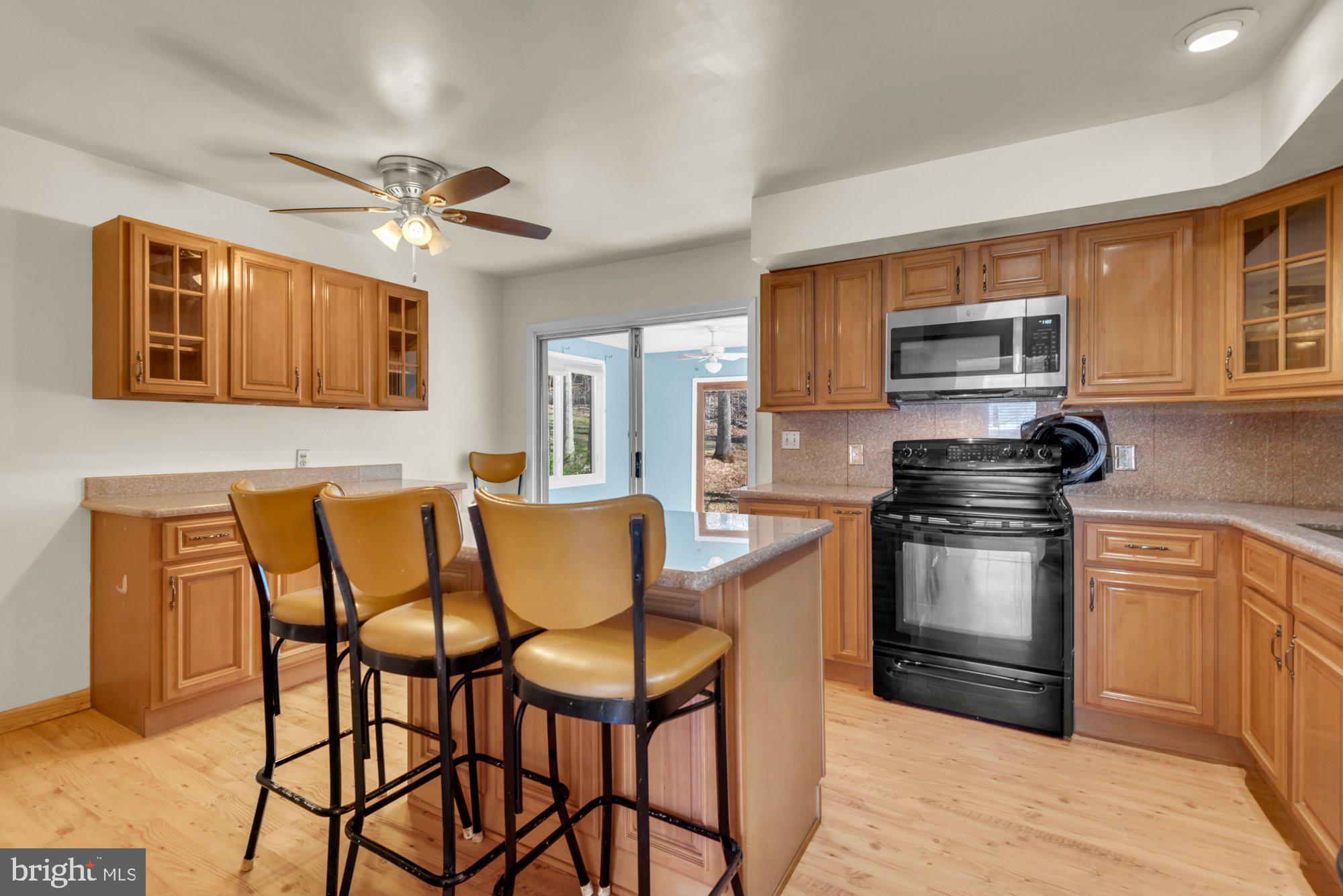 MARLBORO MEADOWS - Residential