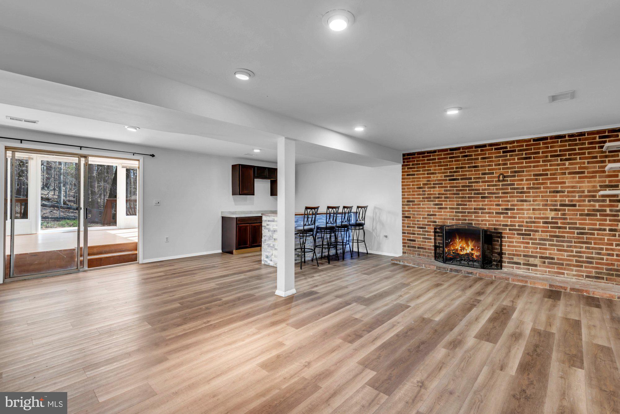 MARLBORO MEADOWS - Residential