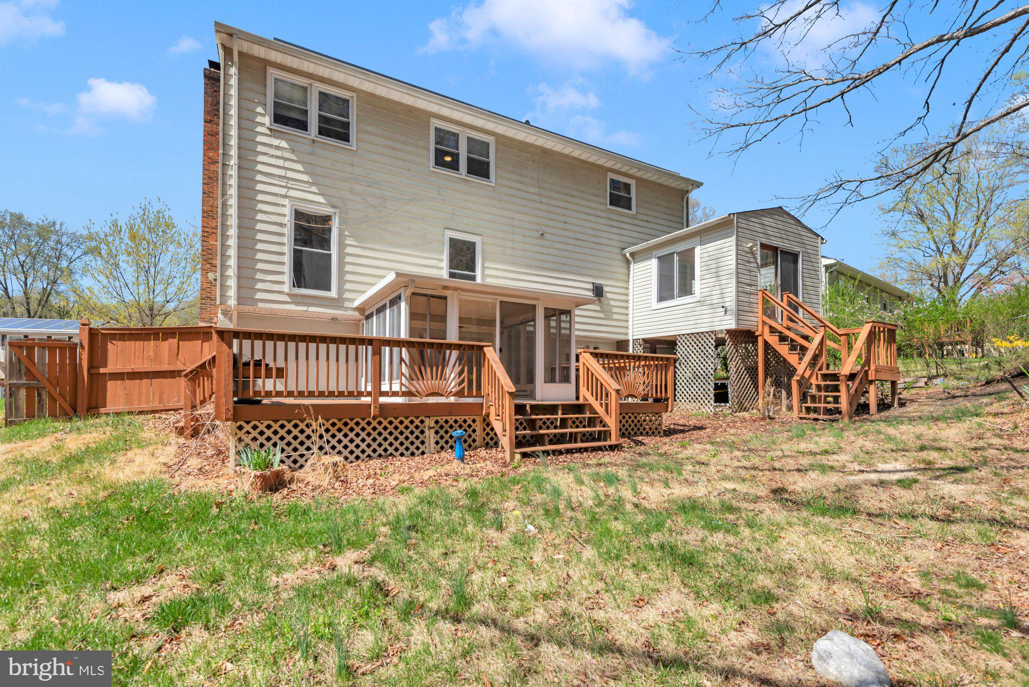 MARLBORO MEADOWS - Residential