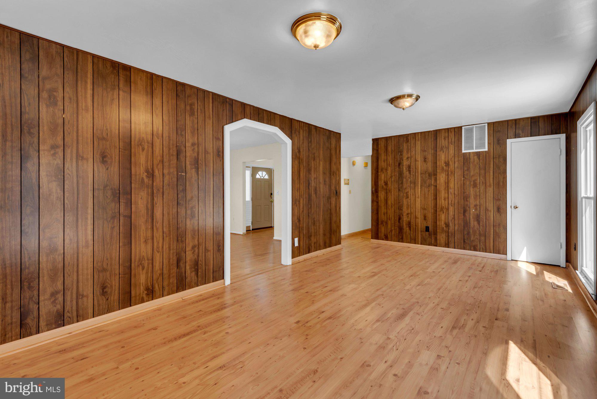 MARLBORO MEADOWS - Residential