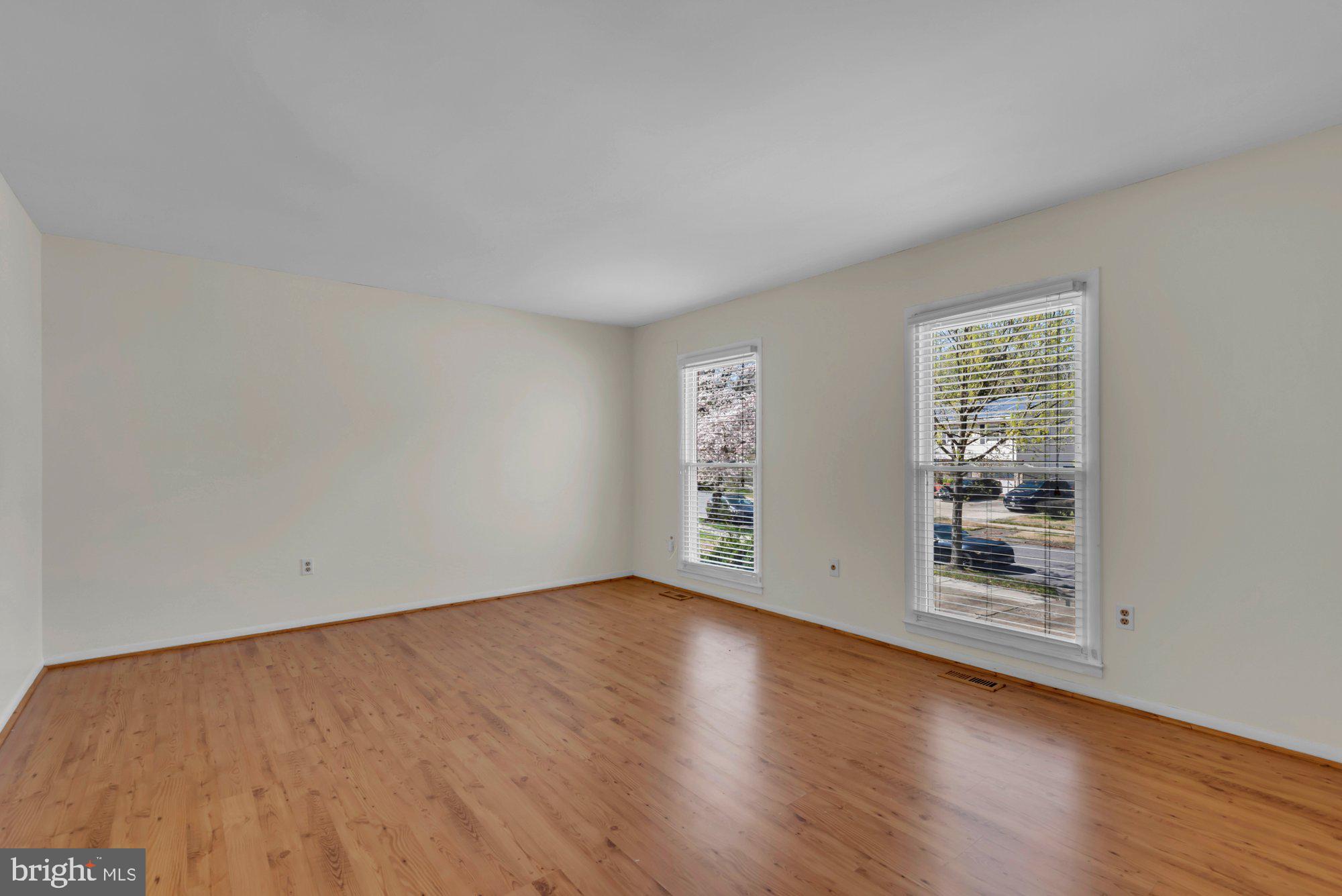 MARLBORO MEADOWS - Residential