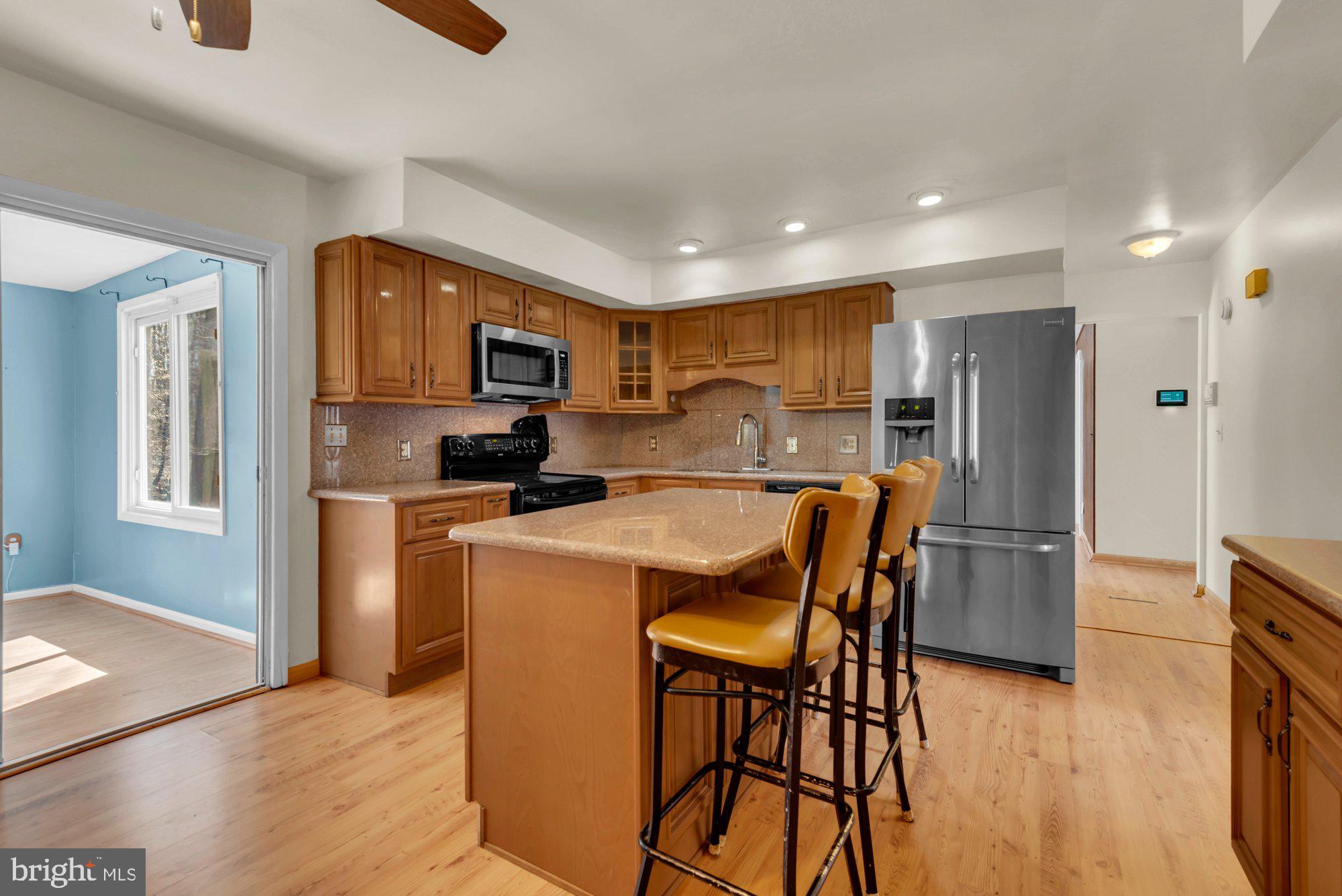 MARLBORO MEADOWS - Residential