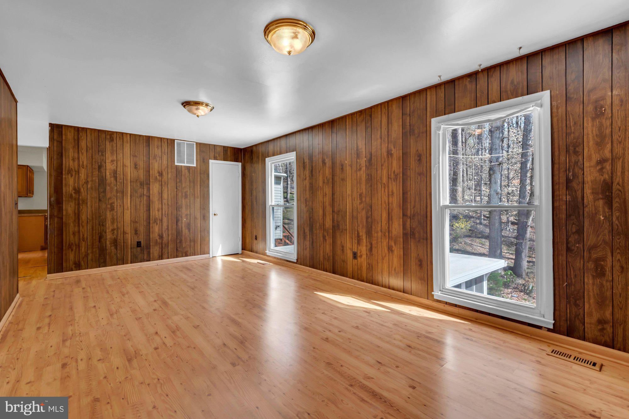 MARLBORO MEADOWS - Residential