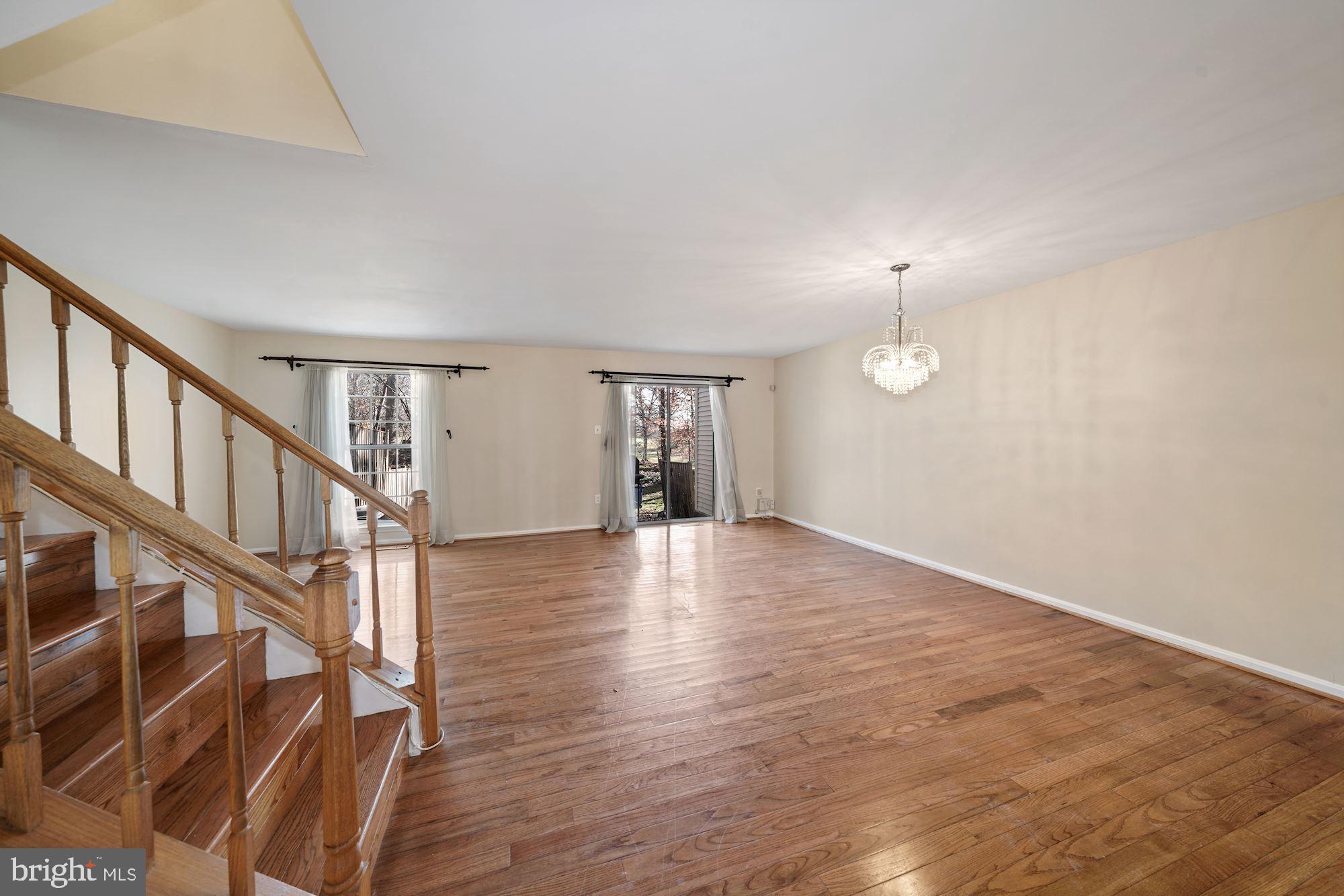 LONGMEAD - Residential Lease