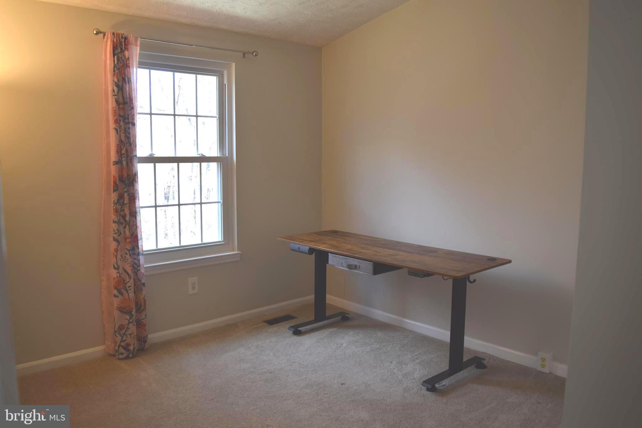 RESTON - Residential Lease