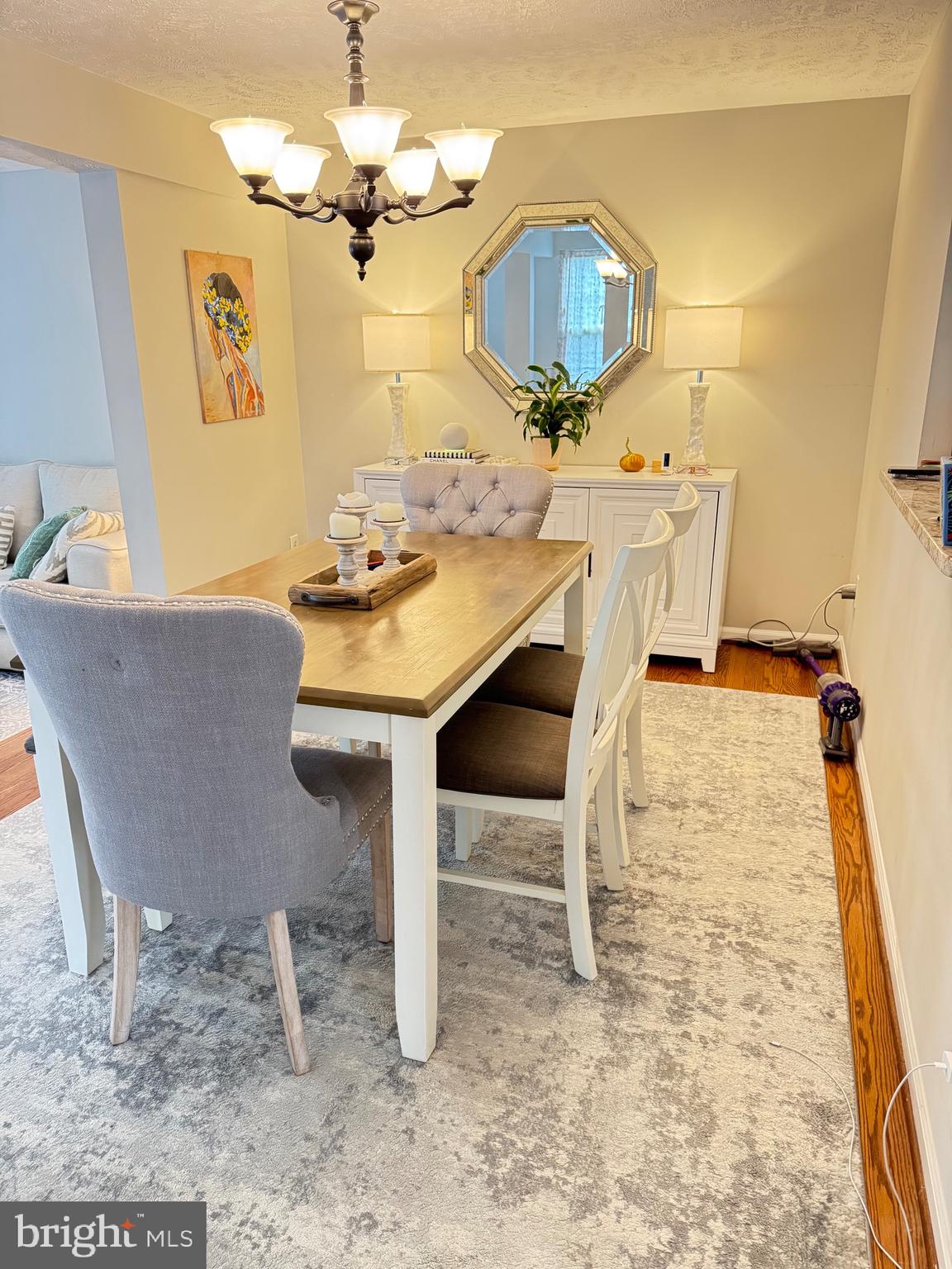 RESTON - Residential Lease