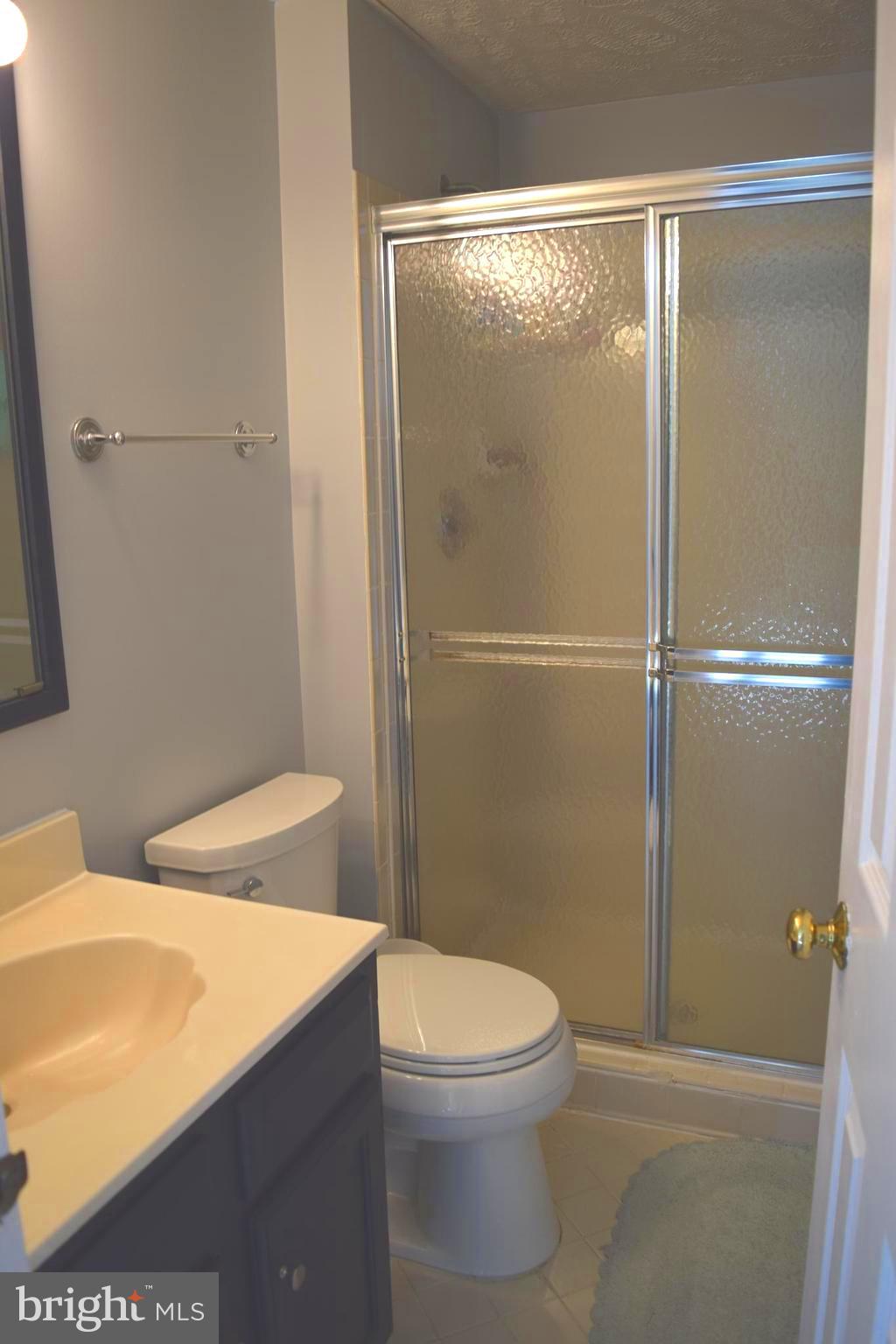 RESTON - Residential Lease