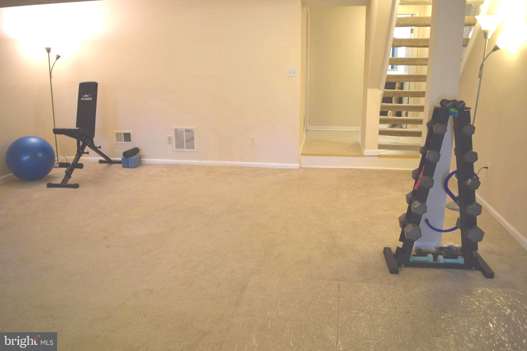 RESTON - Residential Lease