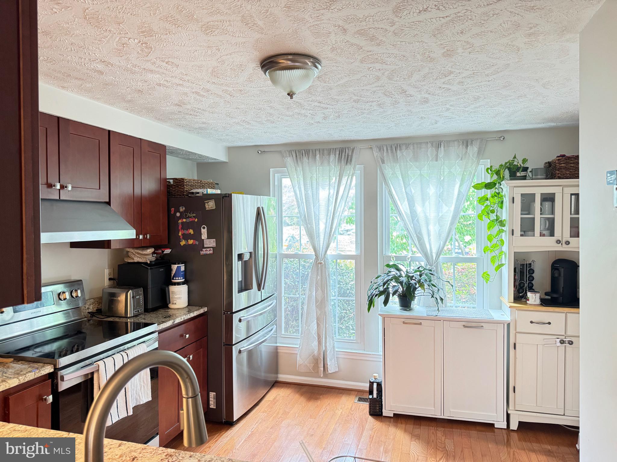 RESTON - Residential Lease