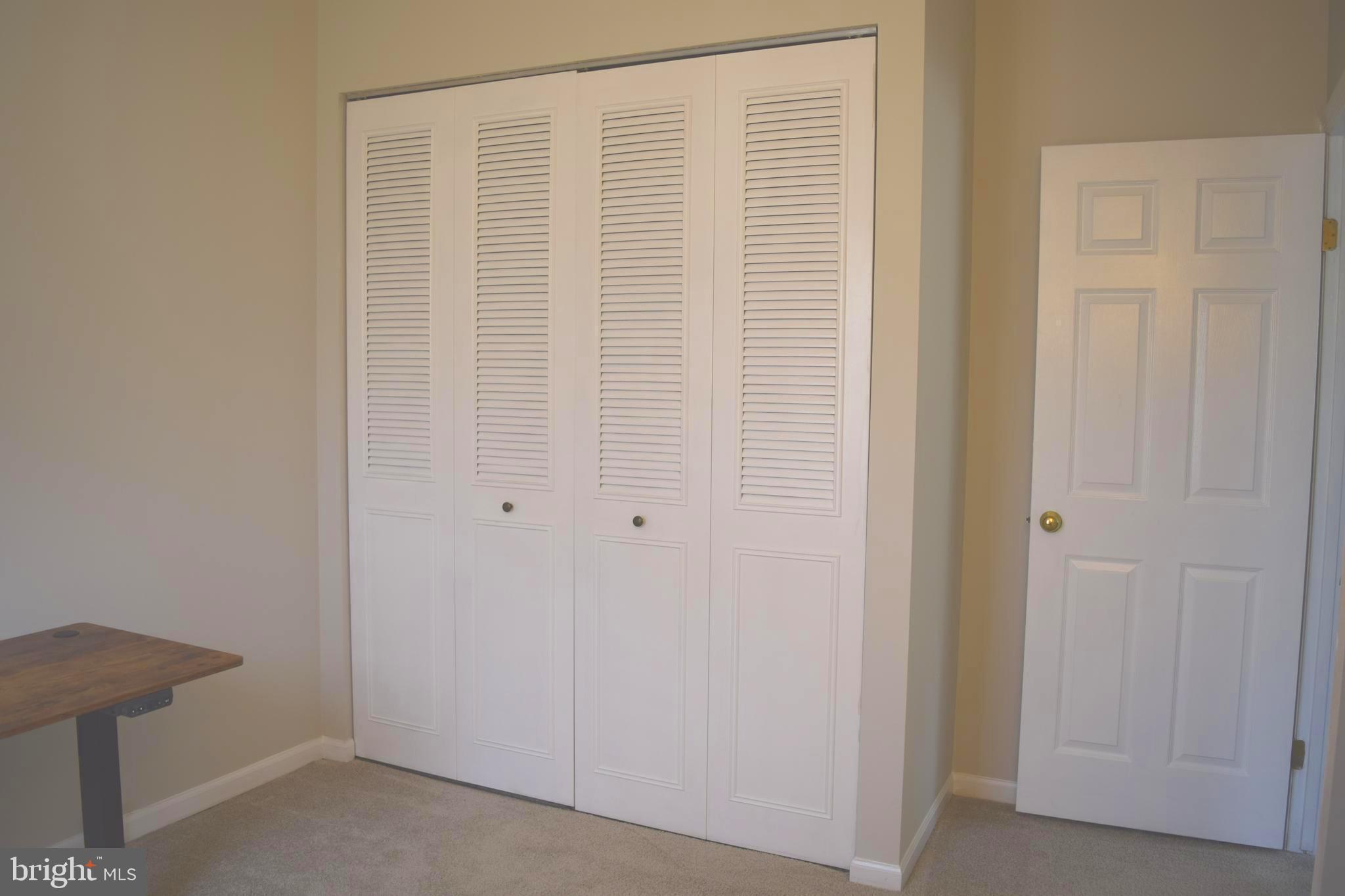 RESTON - Residential Lease