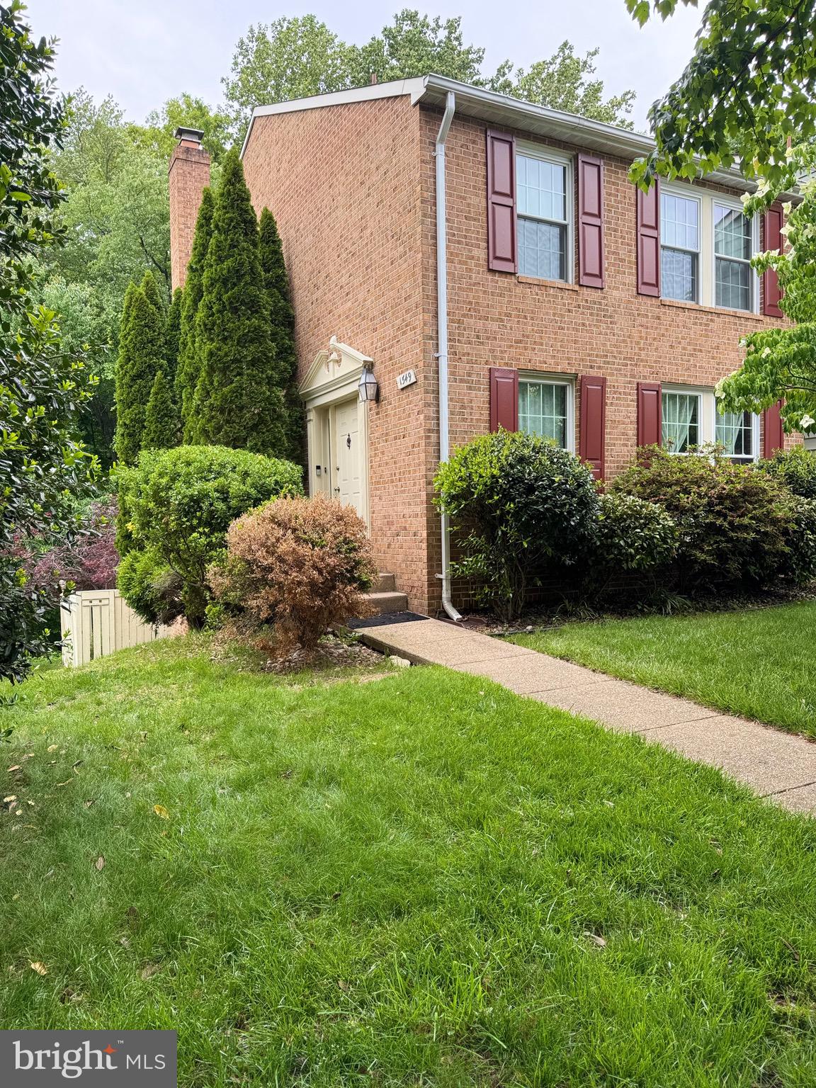 RESTON - Residential Lease