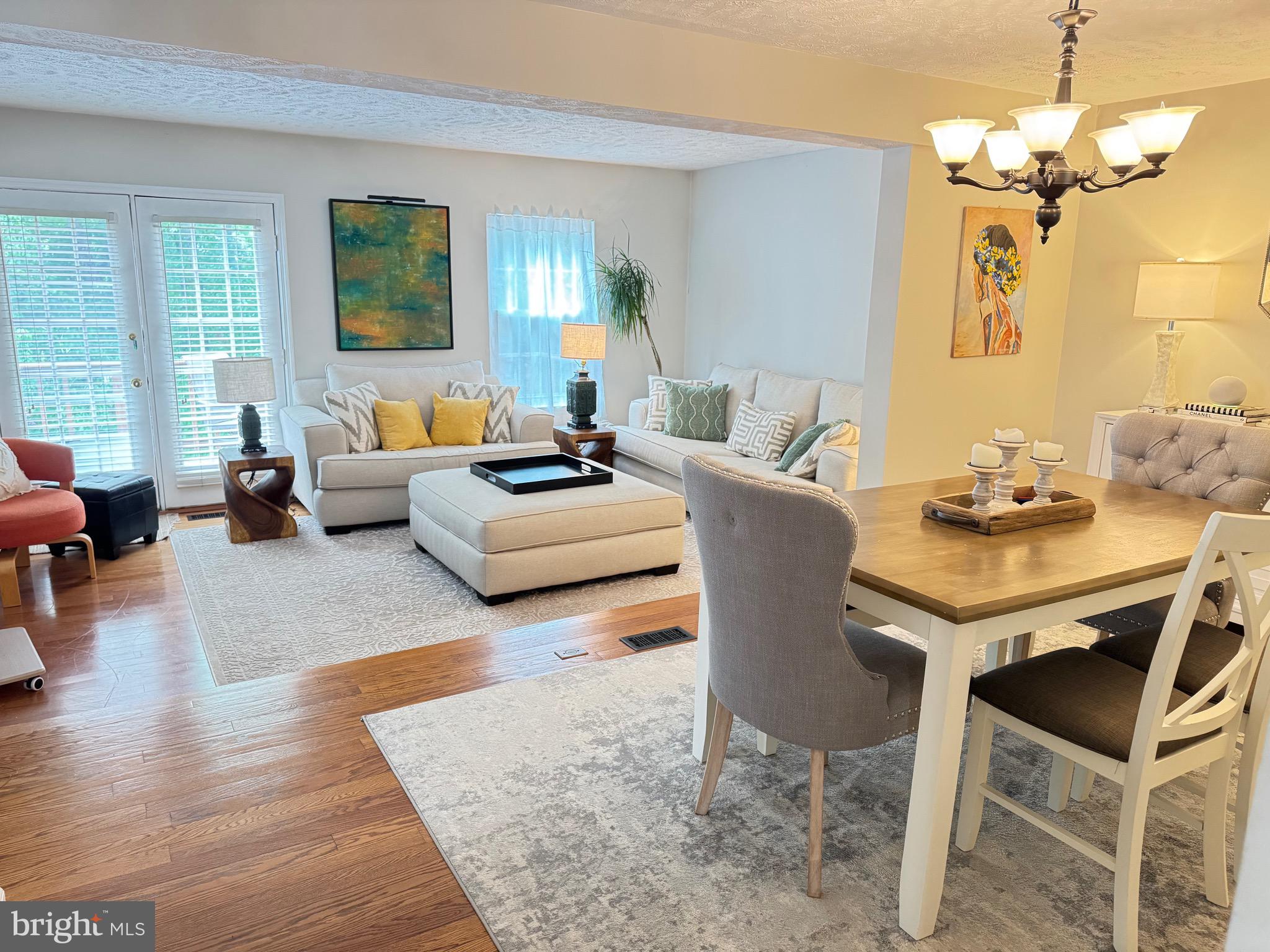 RESTON - Residential Lease