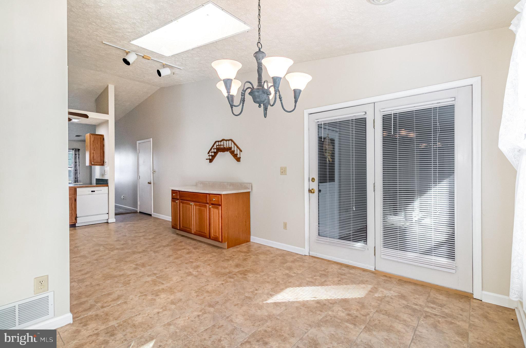 WESTFIELDS - Residential