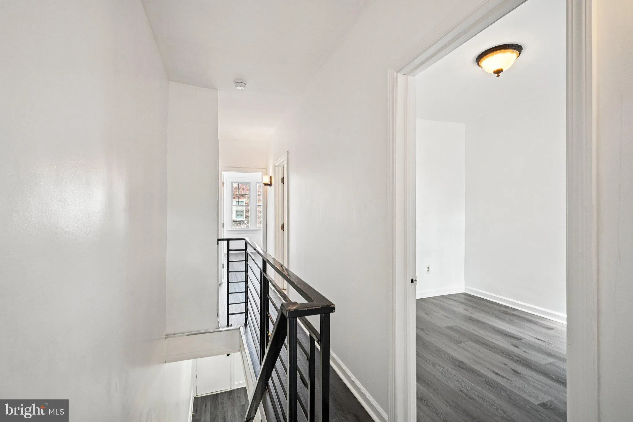 Philadelphia, Pennsylvania 19146, United States, 3 Bedrooms Bedrooms, ,2 BathroomsBathrooms,Residential,Pending,193109