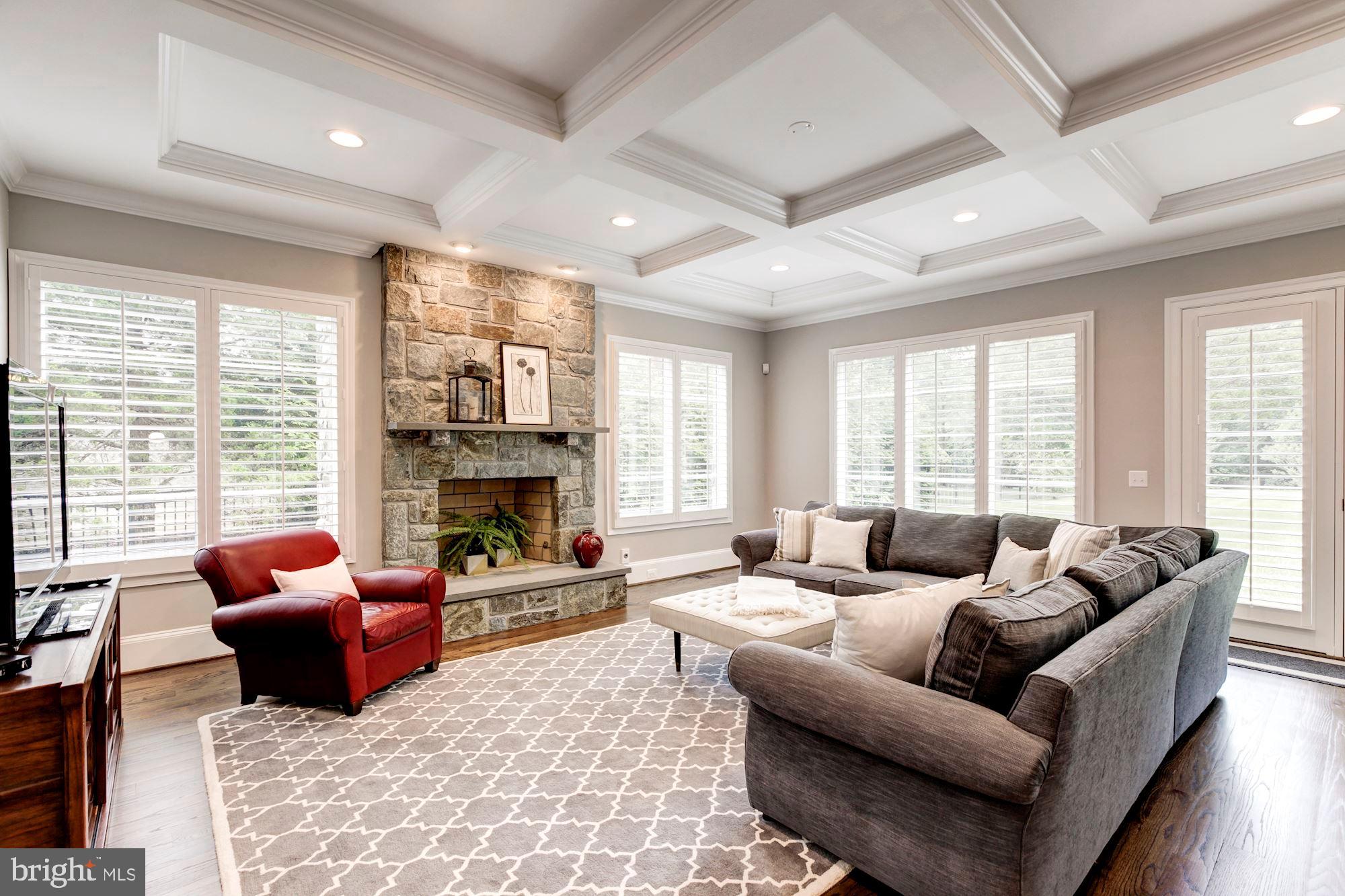 WOODHAVEN - Residential