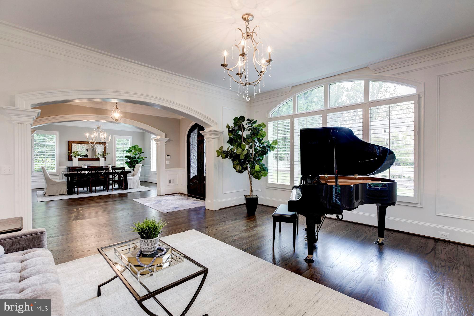 WOODHAVEN - Residential