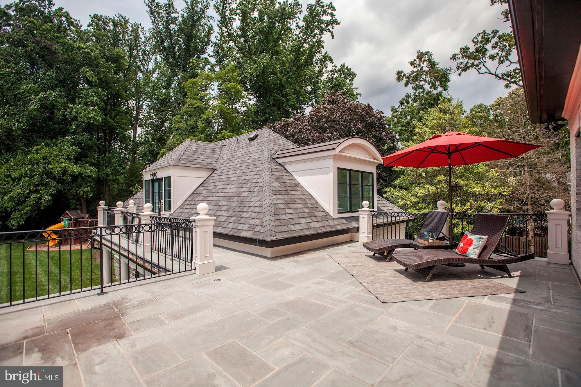 WOODHAVEN - Residential