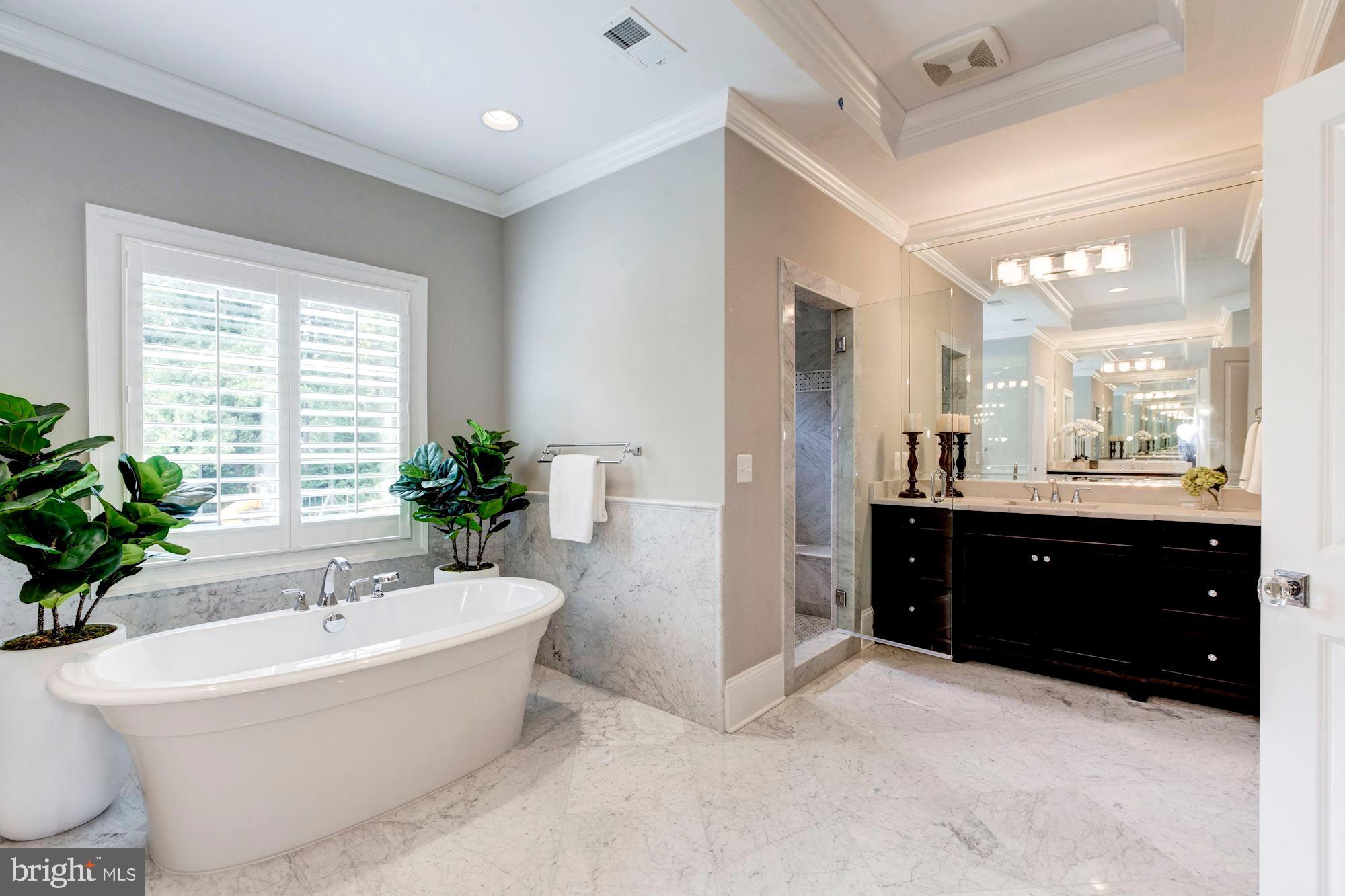 WOODHAVEN - Residential