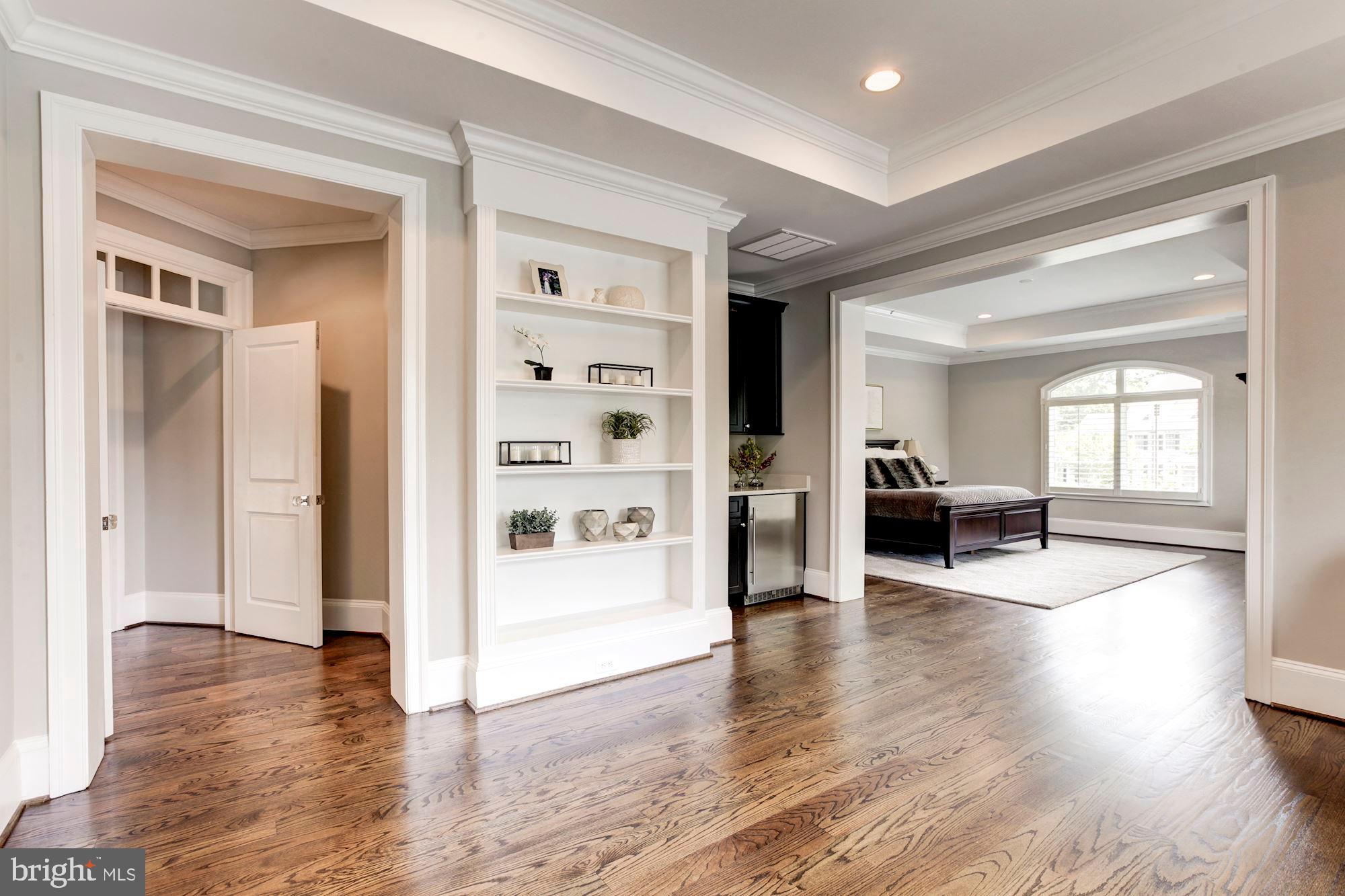 WOODHAVEN - Residential