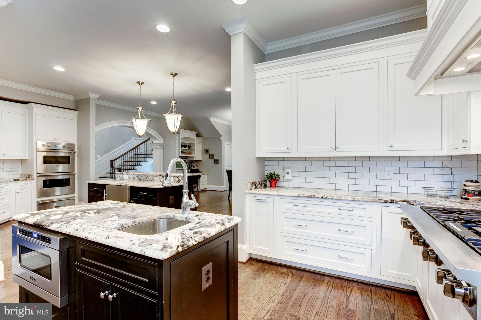 WOODHAVEN - Residential