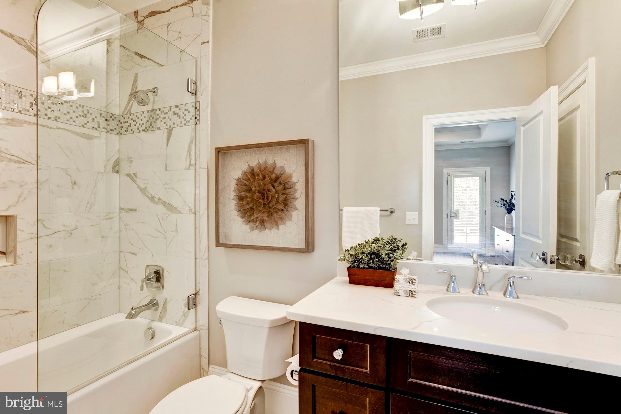 WOODHAVEN - Residential