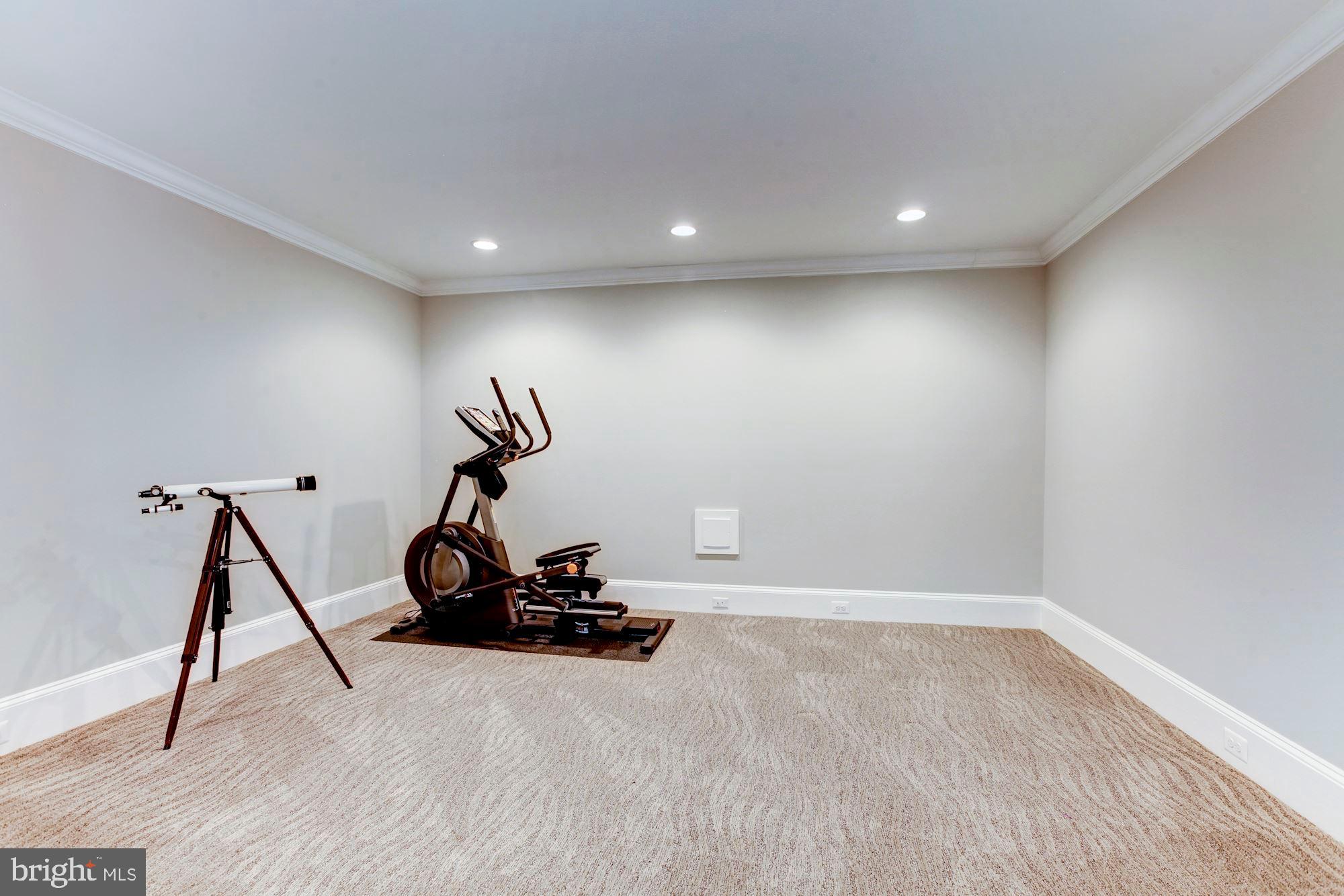 WOODHAVEN - Residential