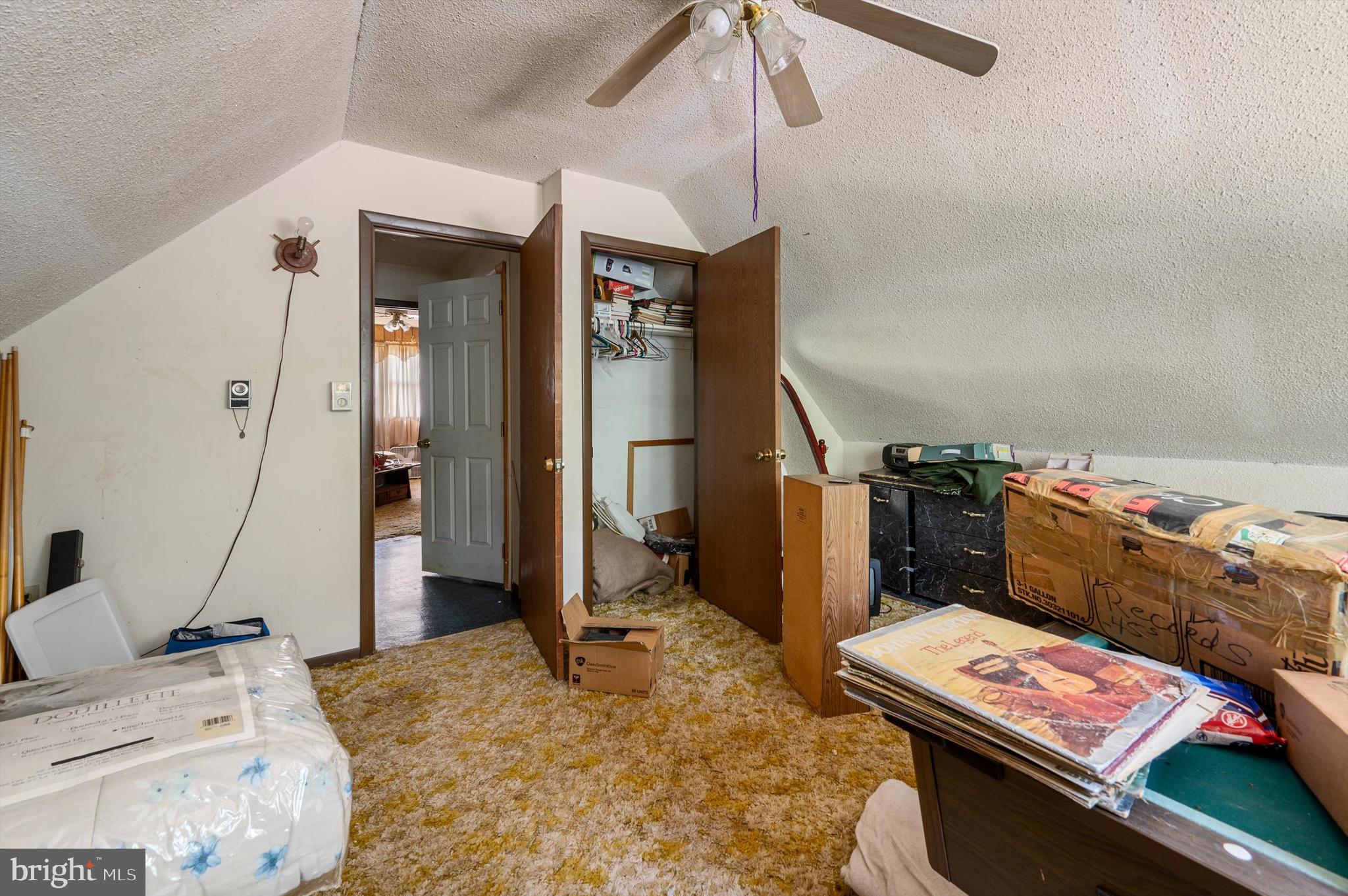 SOUTH MORGAN HILLS - Residential