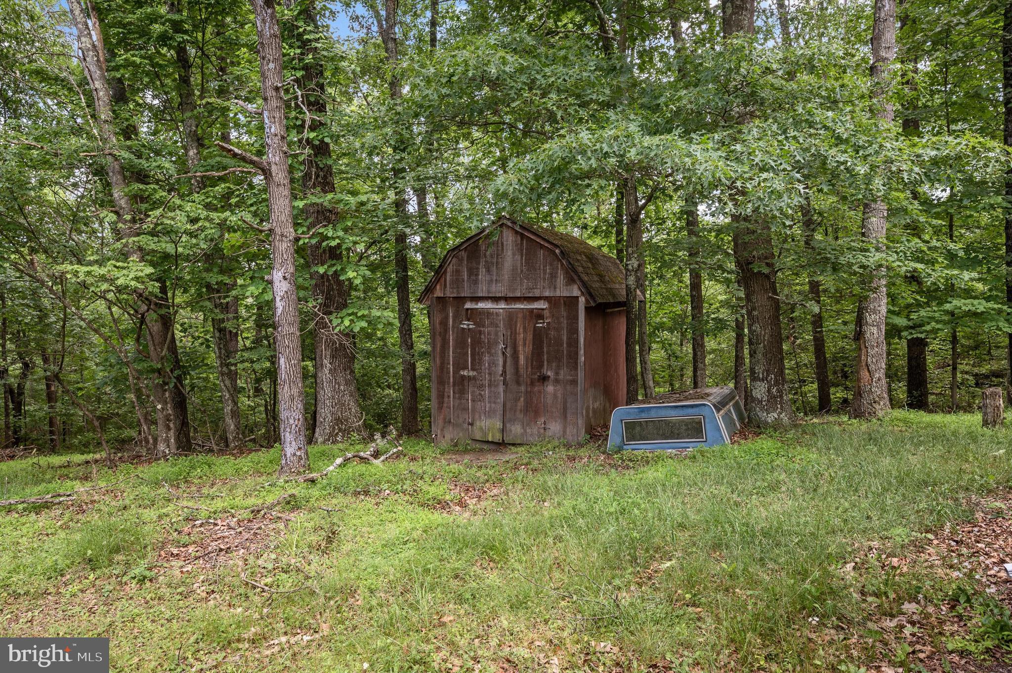 SOUTH MORGAN HILLS - Residential