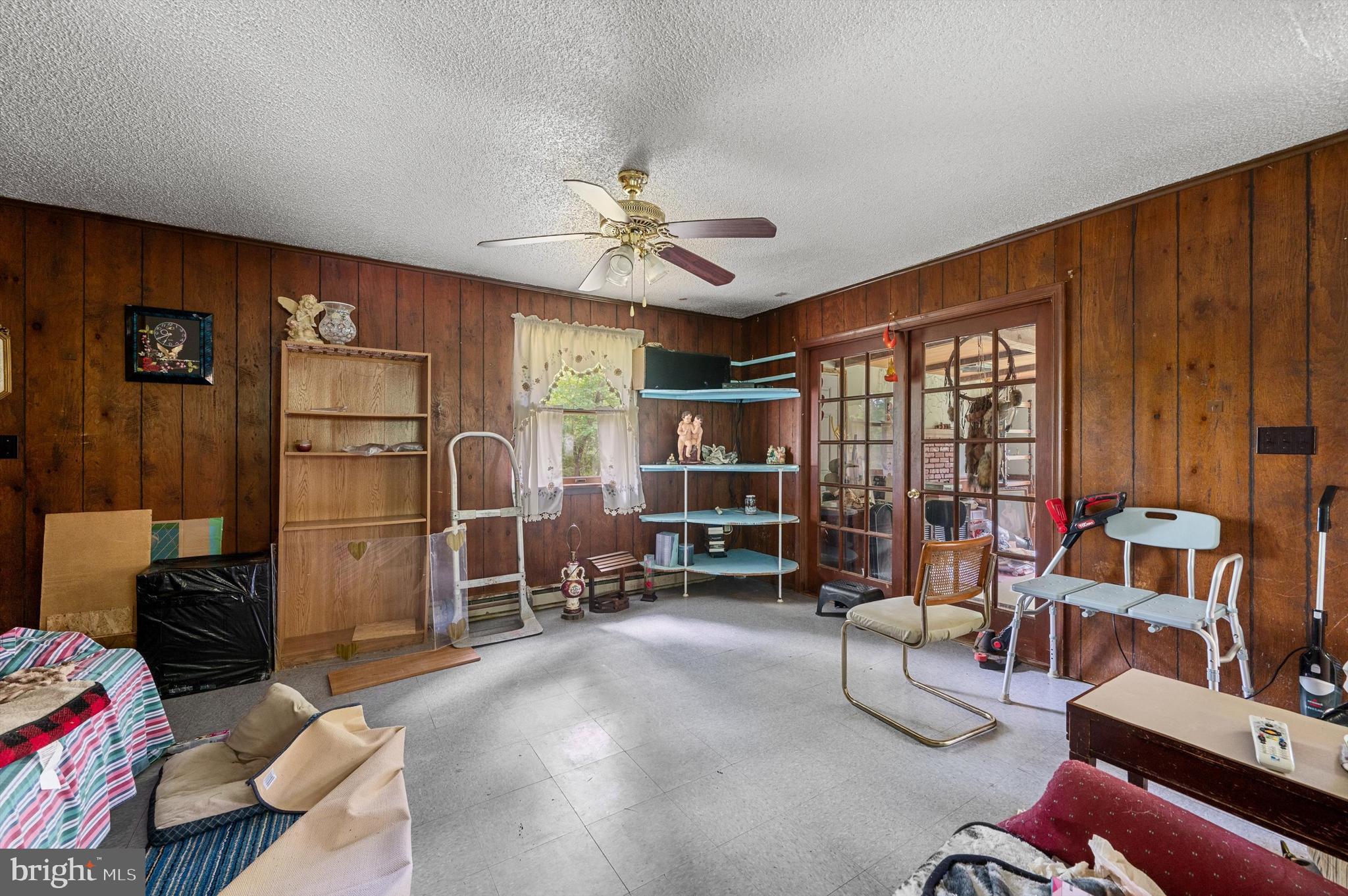 SOUTH MORGAN HILLS - Residential