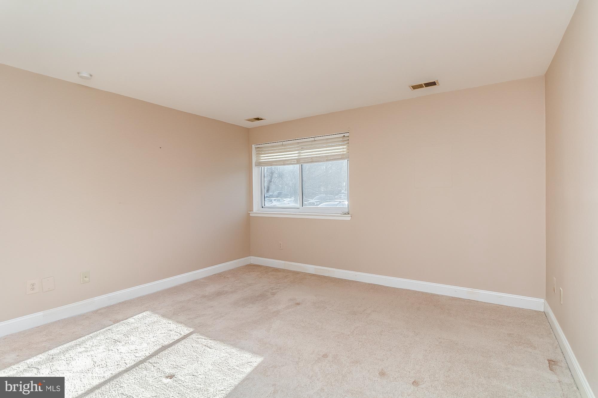 PARTRIDGE KNOLL - Residential Lease