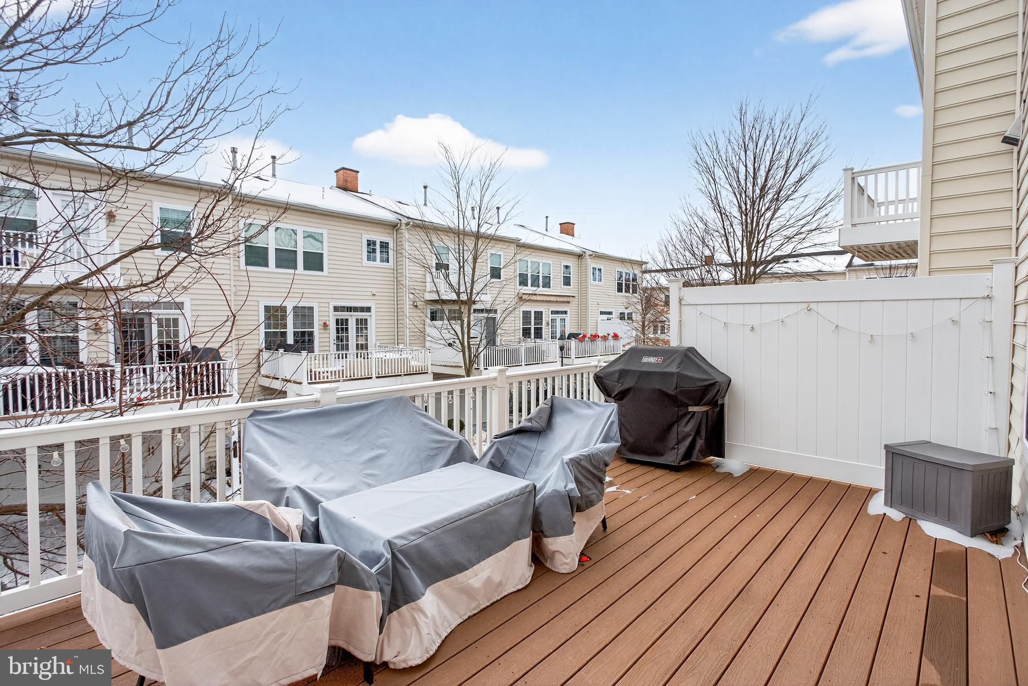 HIGHPNTE AT SHANAHAN - Residential