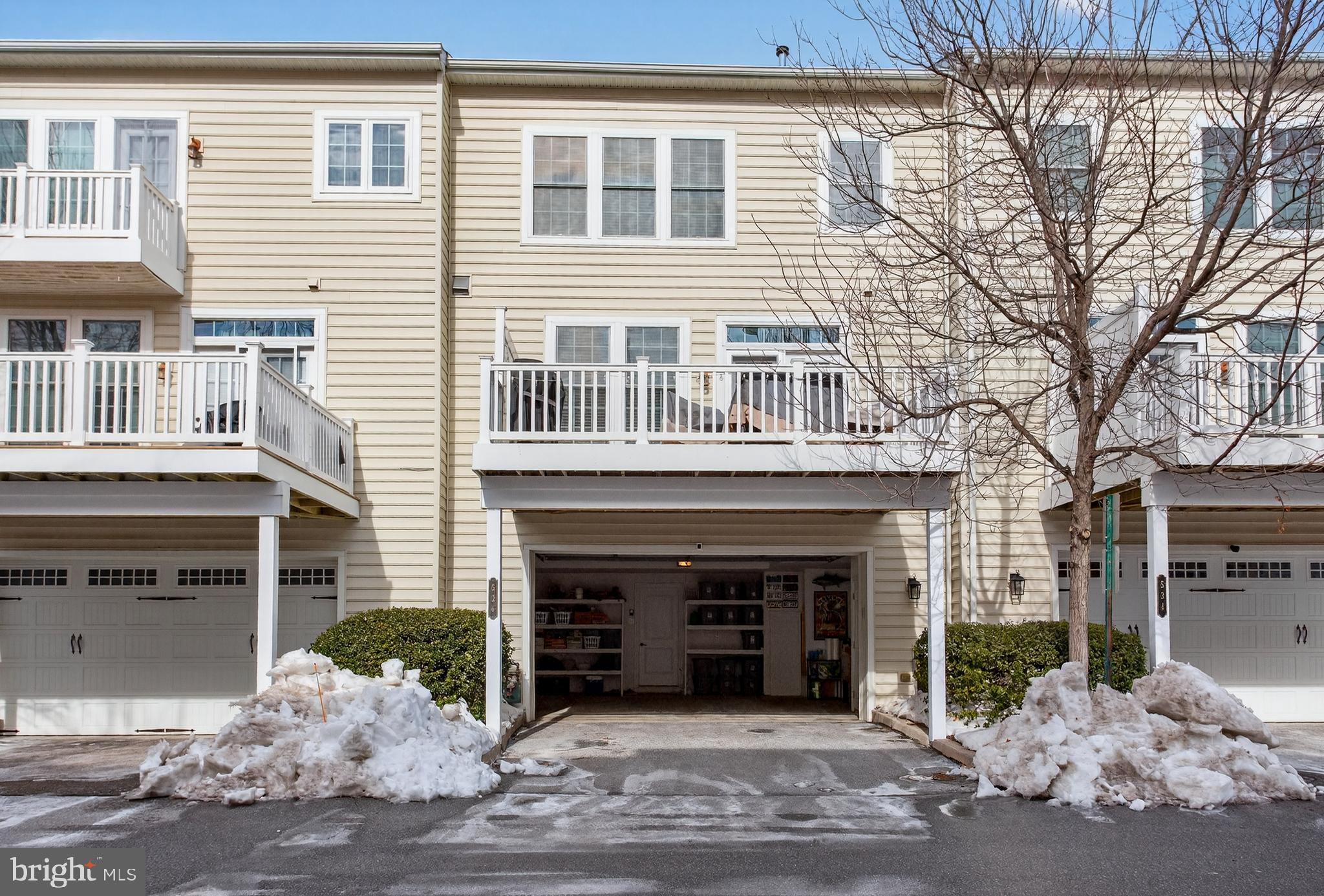 HIGHPNTE AT SHANAHAN - Residential