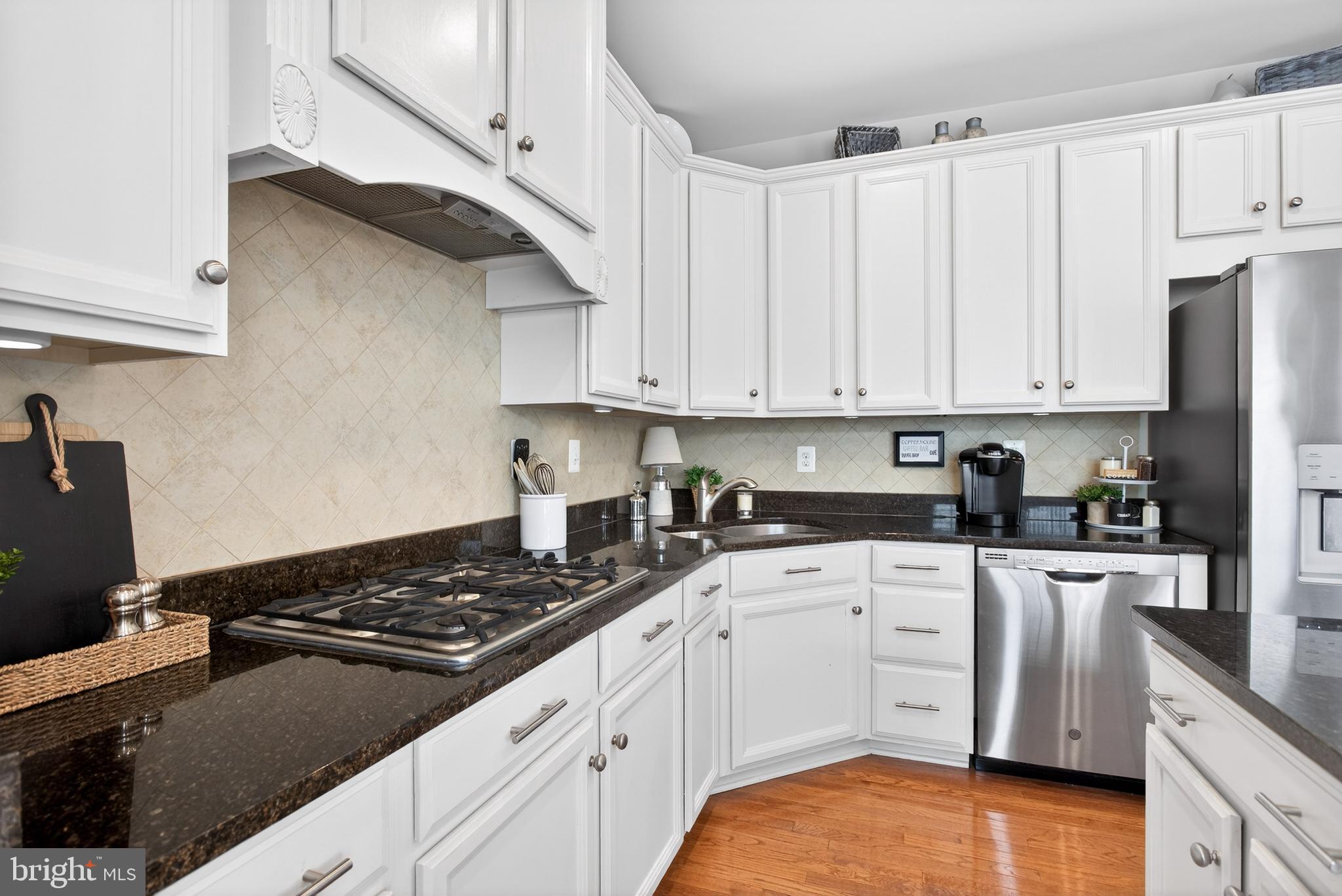 HIGHPNTE AT SHANAHAN - Residential