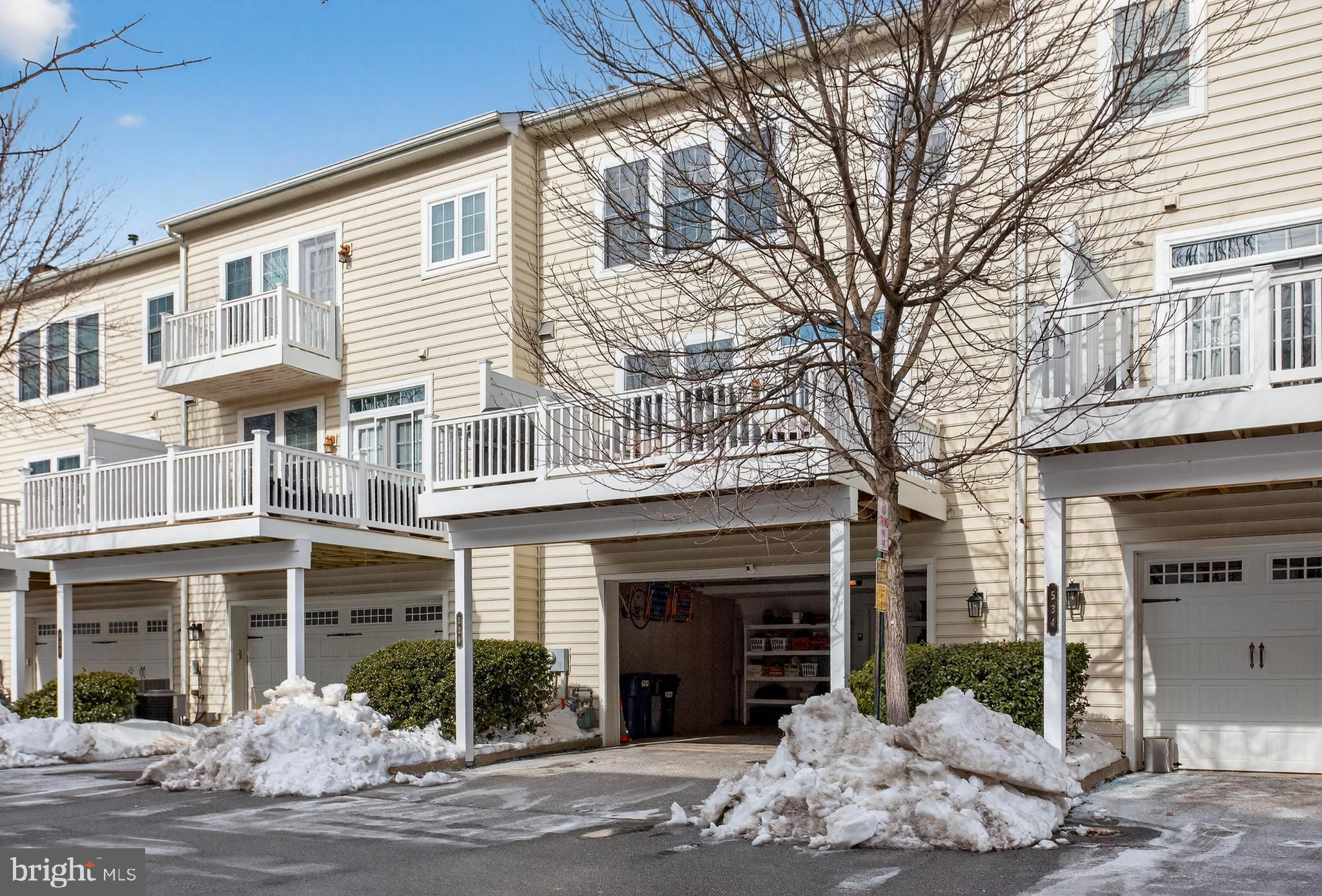 HIGHPNTE AT SHANAHAN - Residential