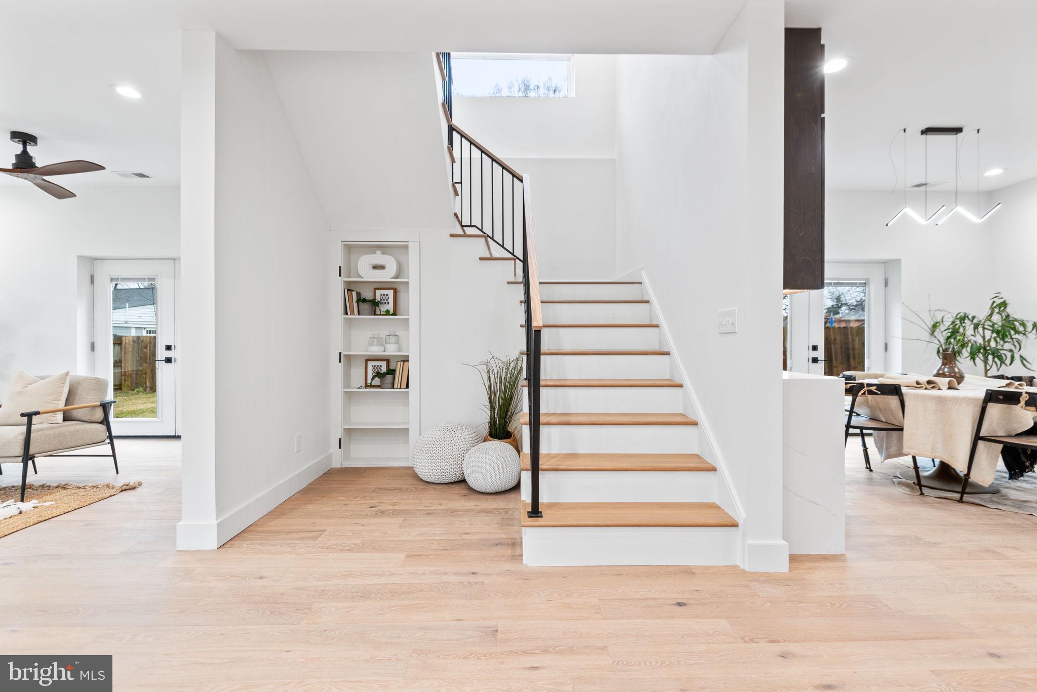 WELLINGTON ESTATES - Residential