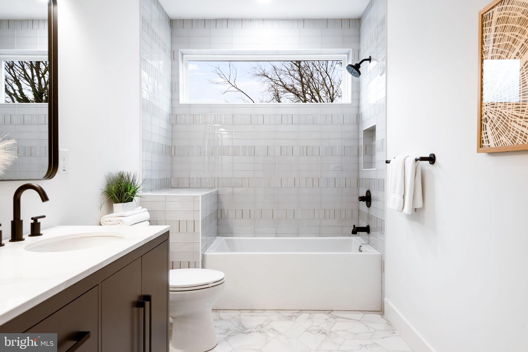 WELLINGTON ESTATES - Residential