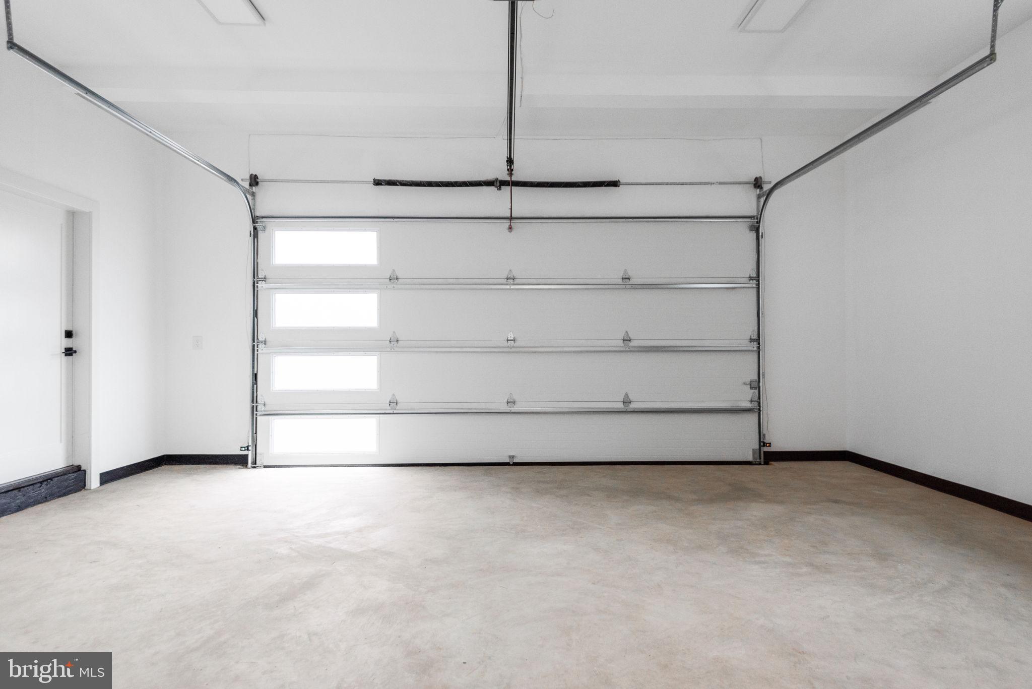 WELLINGTON ESTATES - Residential