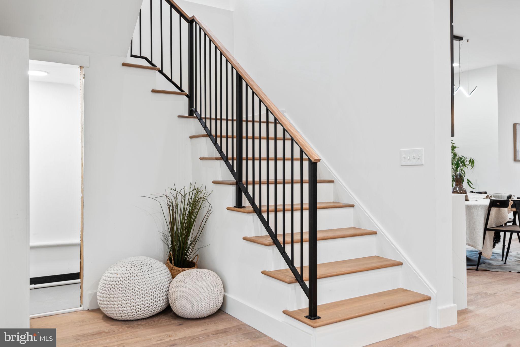 WELLINGTON ESTATES - Residential