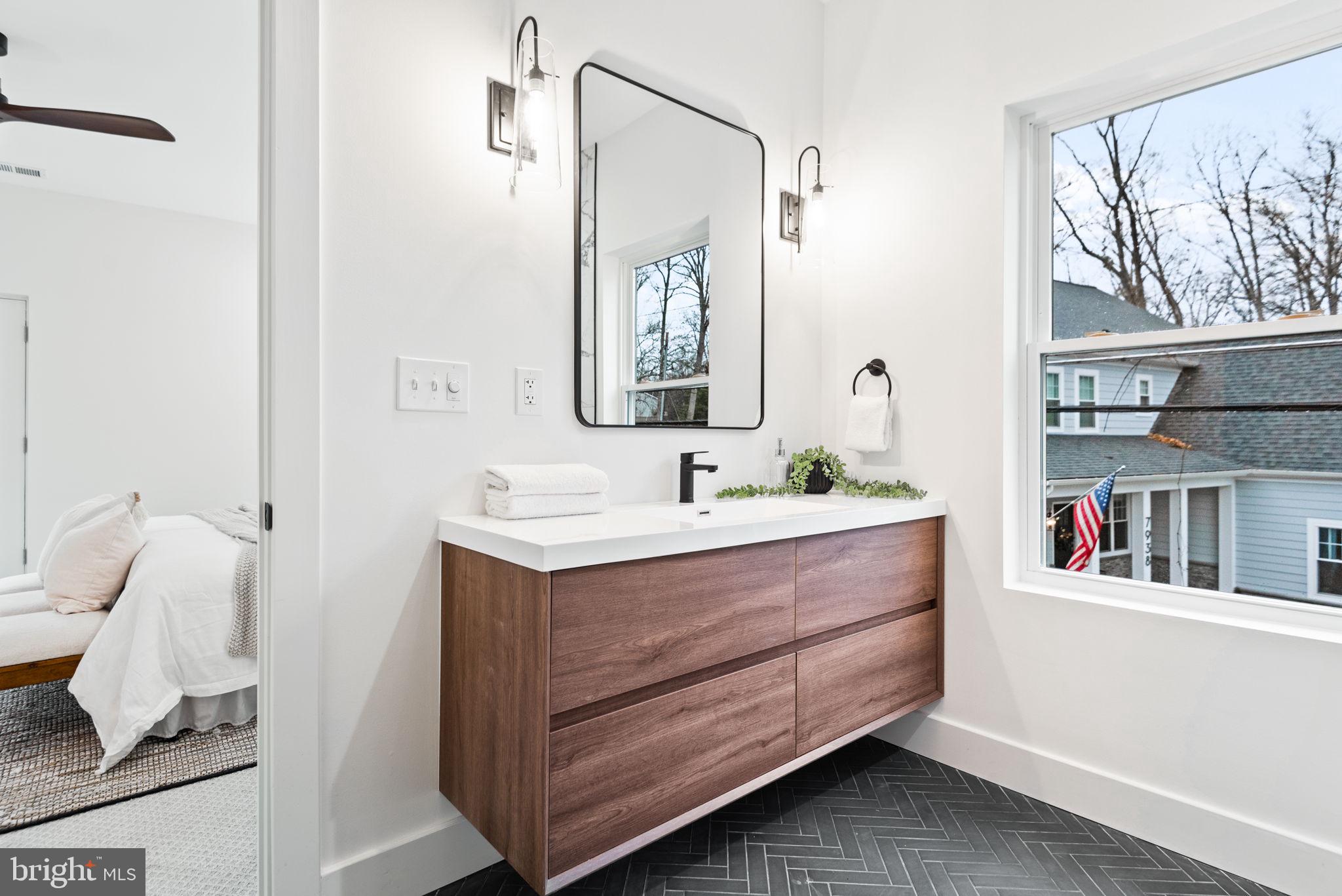 WELLINGTON ESTATES - Residential