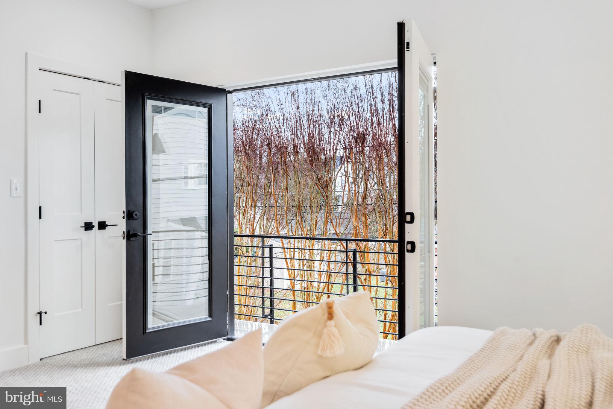 WELLINGTON ESTATES - Residential