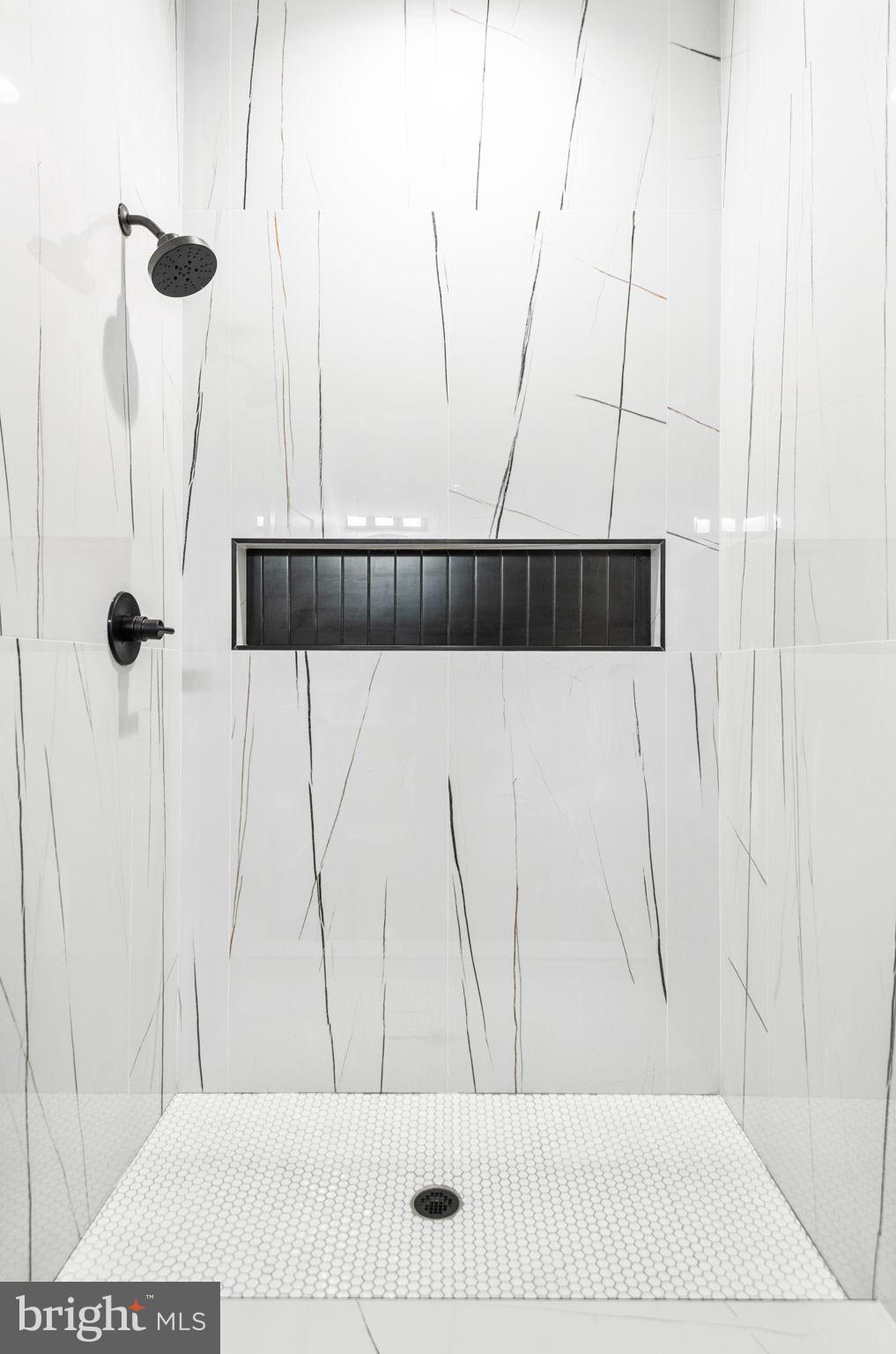 WELLINGTON ESTATES - Residential