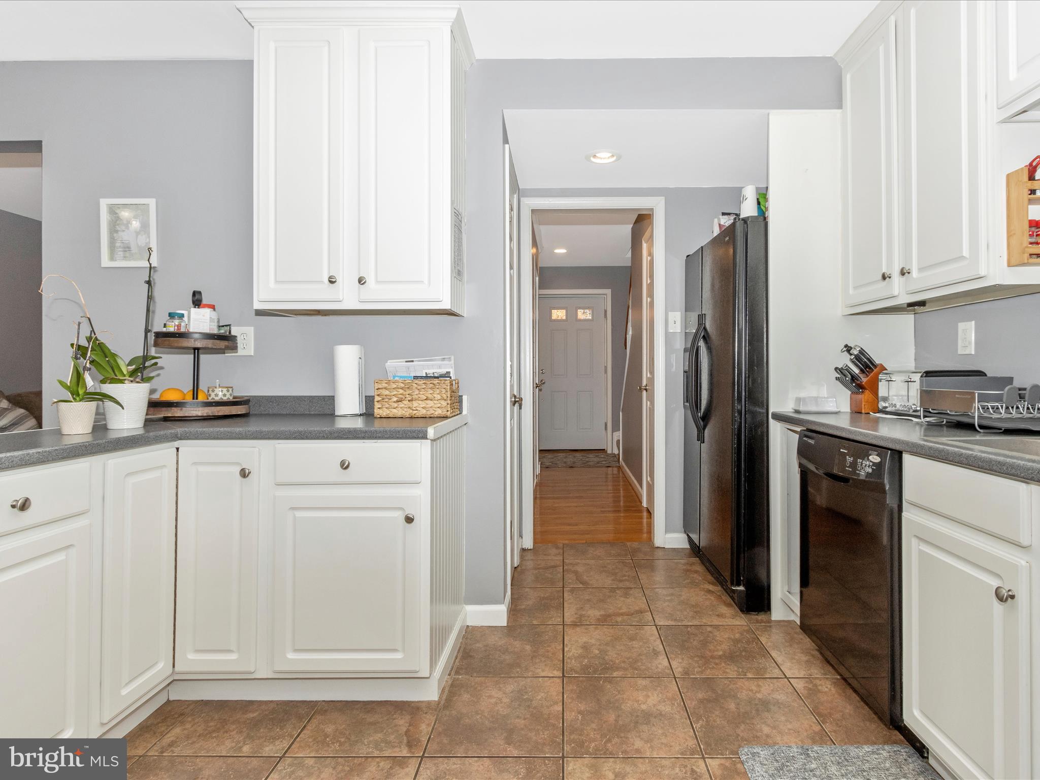 VILLAGE OF LONG REACH - Residential