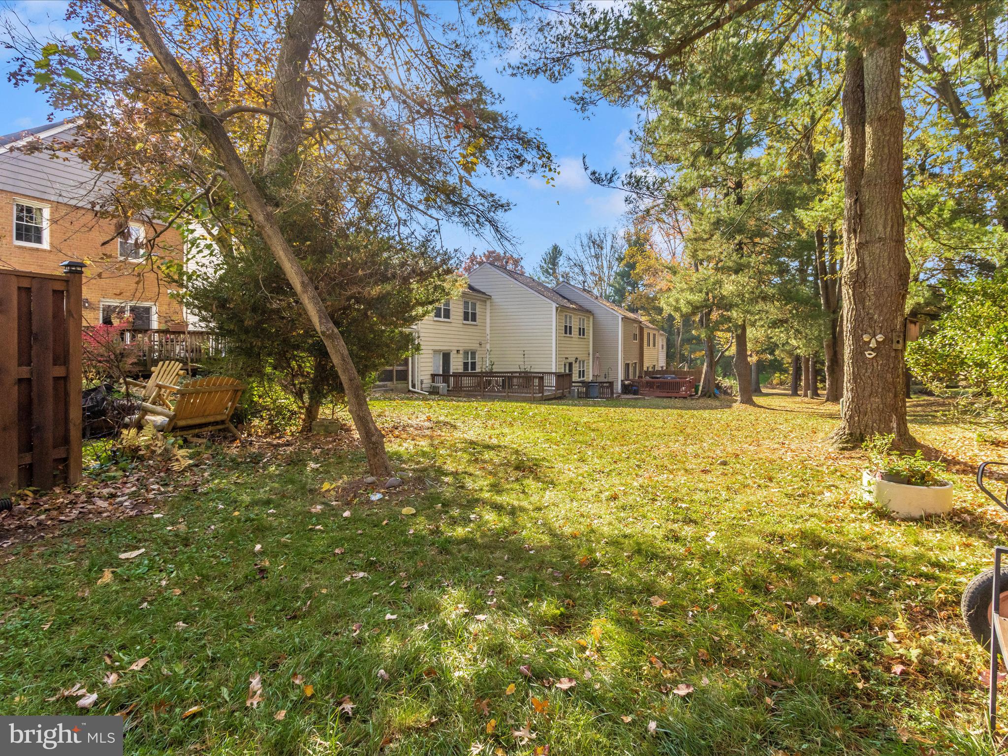 VILLAGE OF LONG REACH - Residential