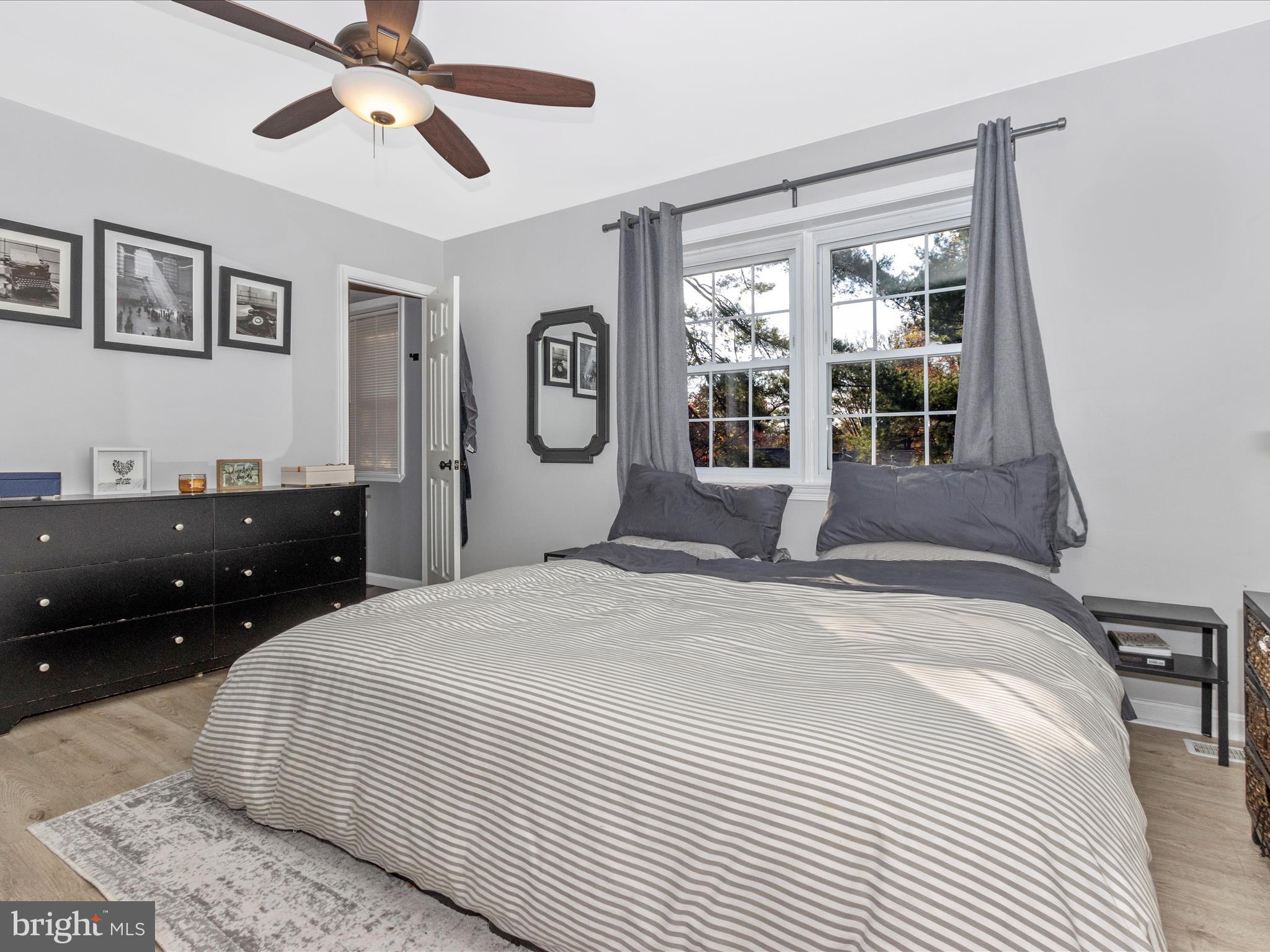 VILLAGE OF LONG REACH - Residential