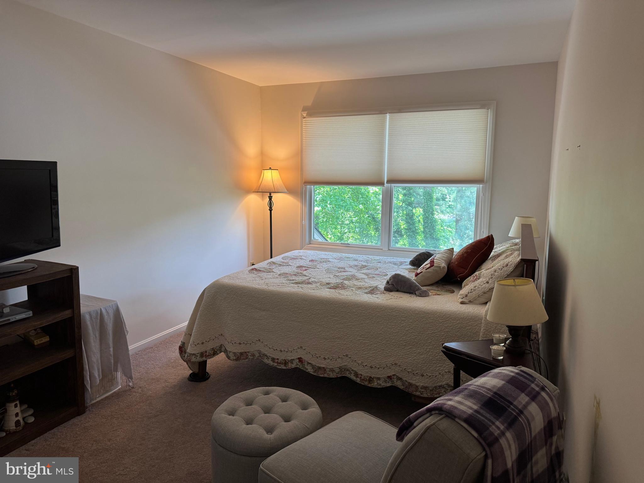 MILL CREEK CONDOMINIUMS - Residential Lease