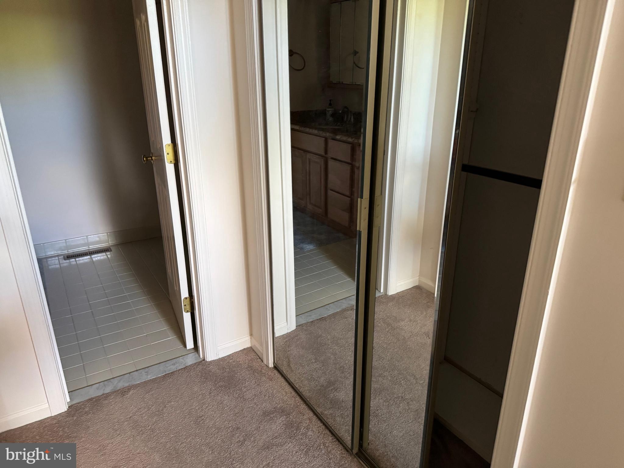 MILL CREEK CONDOMINIUMS - Residential Lease