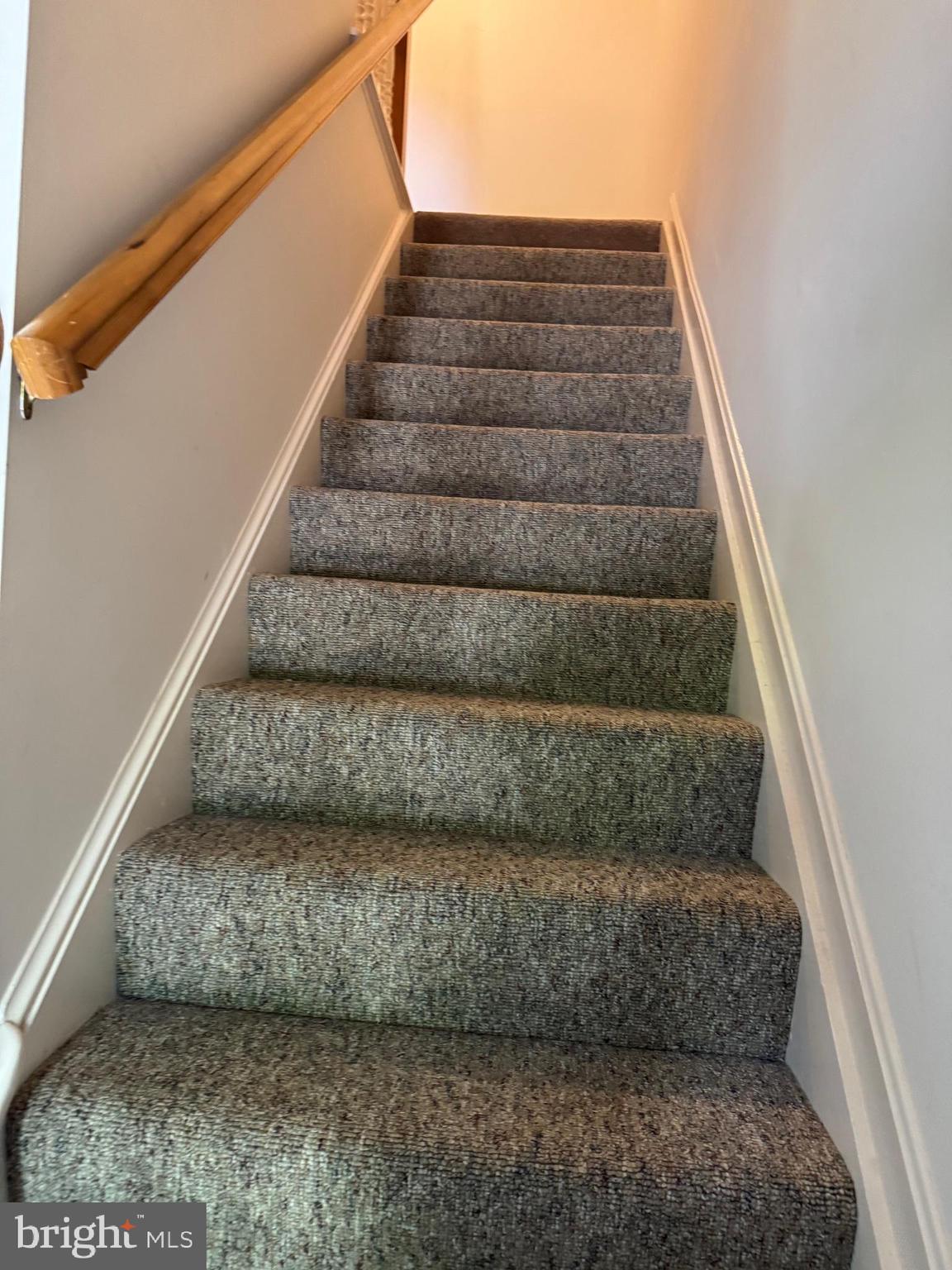 MILL CREEK CONDOMINIUMS - Residential Lease