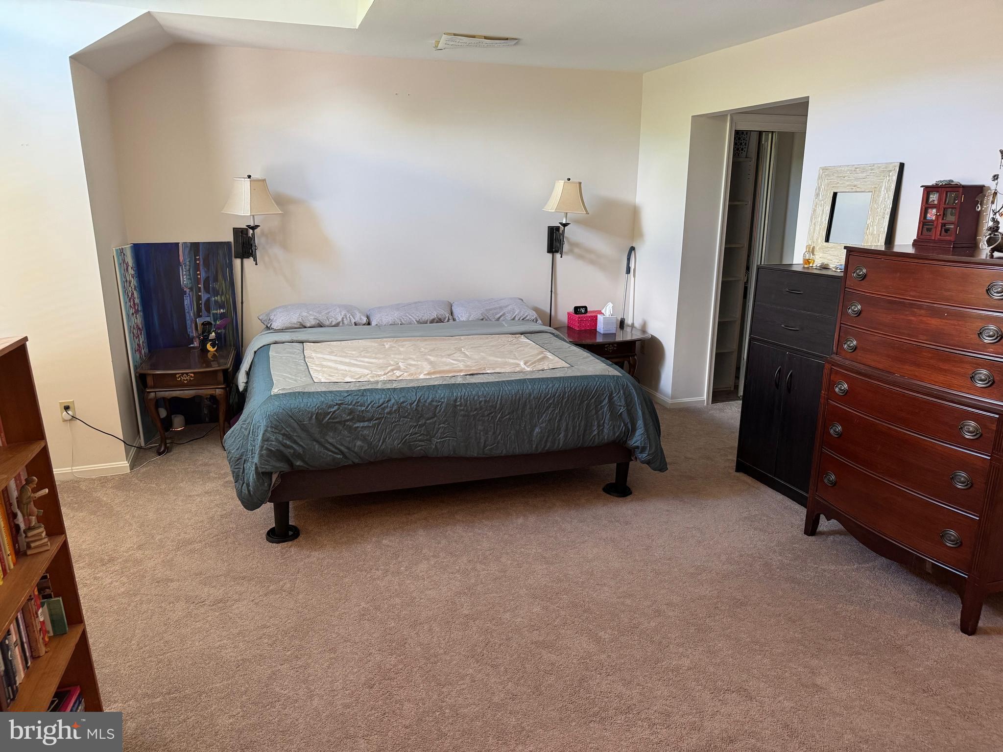 MILL CREEK CONDOMINIUMS - Residential Lease