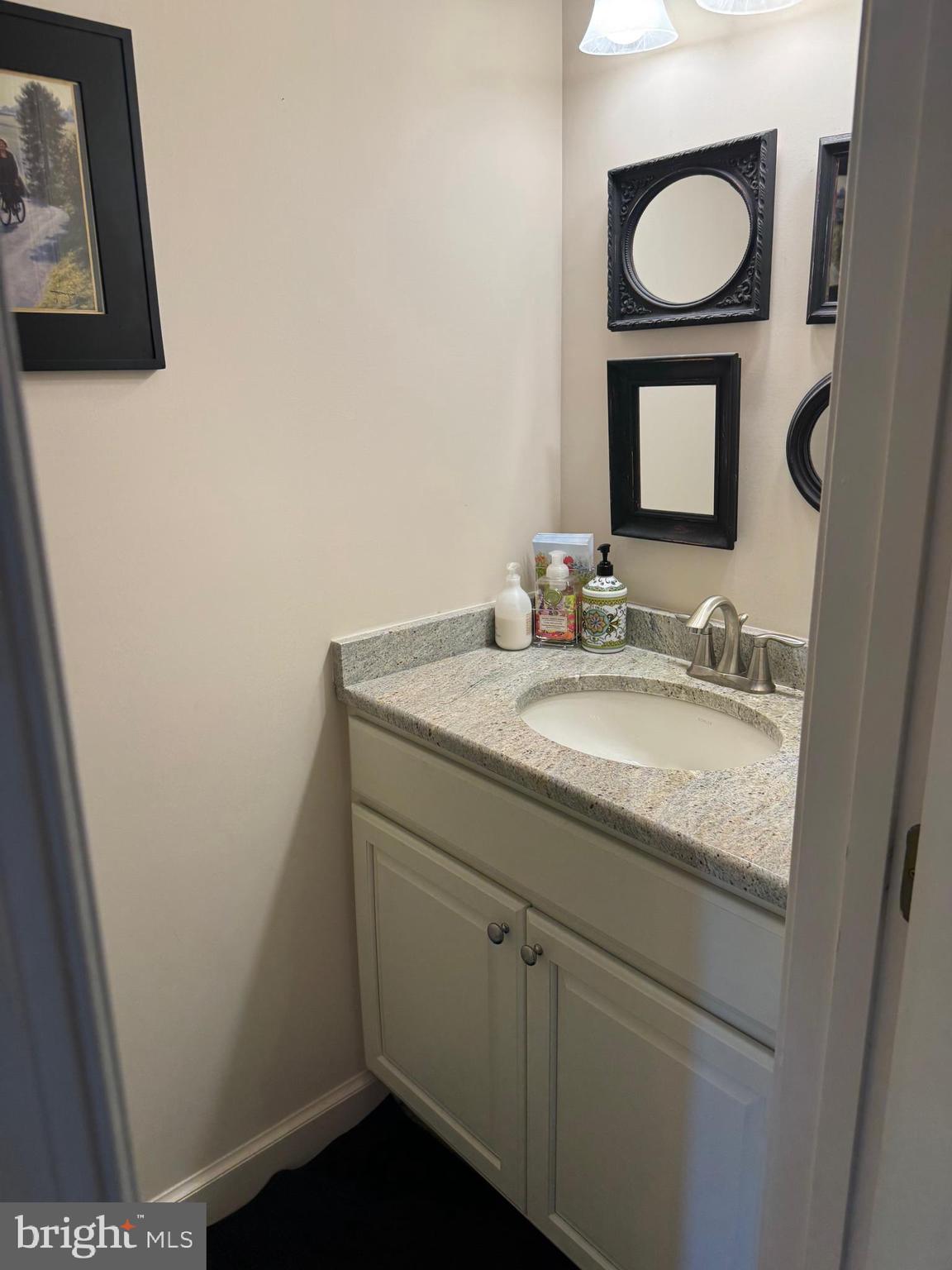 MILL CREEK CONDOMINIUMS - Residential Lease